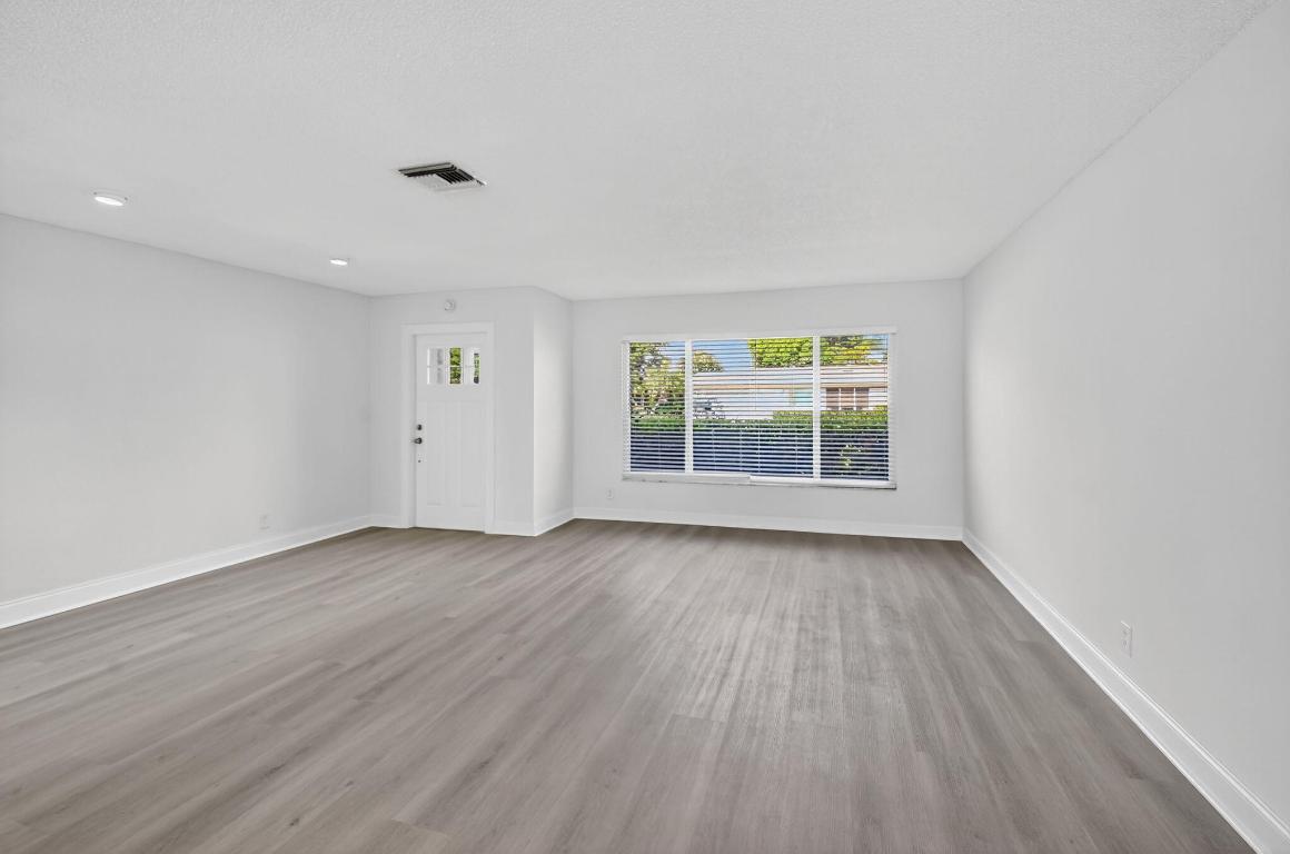 14734 Wood Lodge Lane