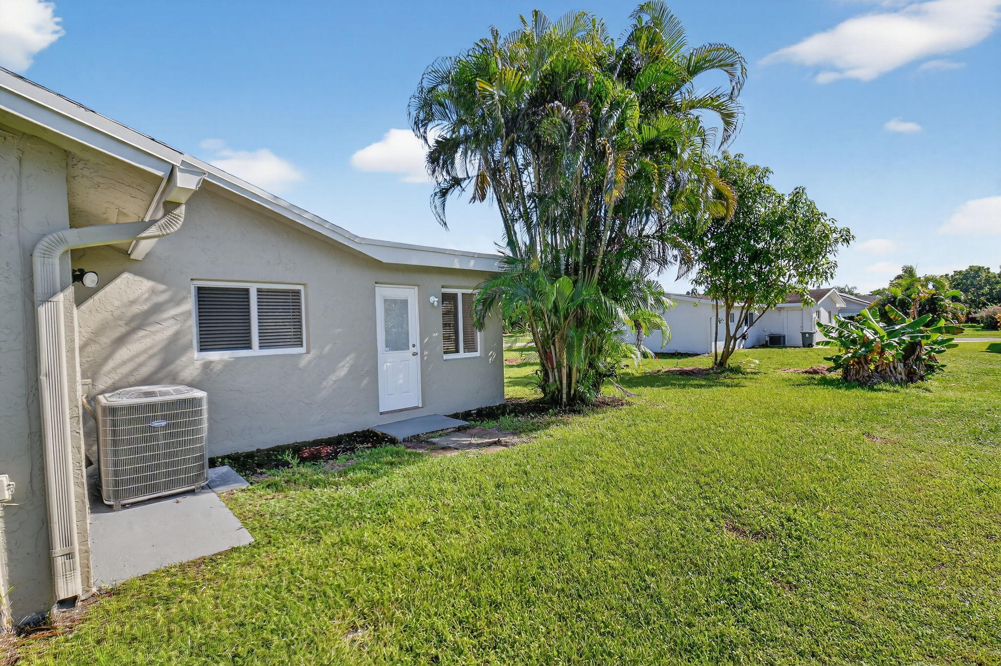 14734 Wood Lodge Lane