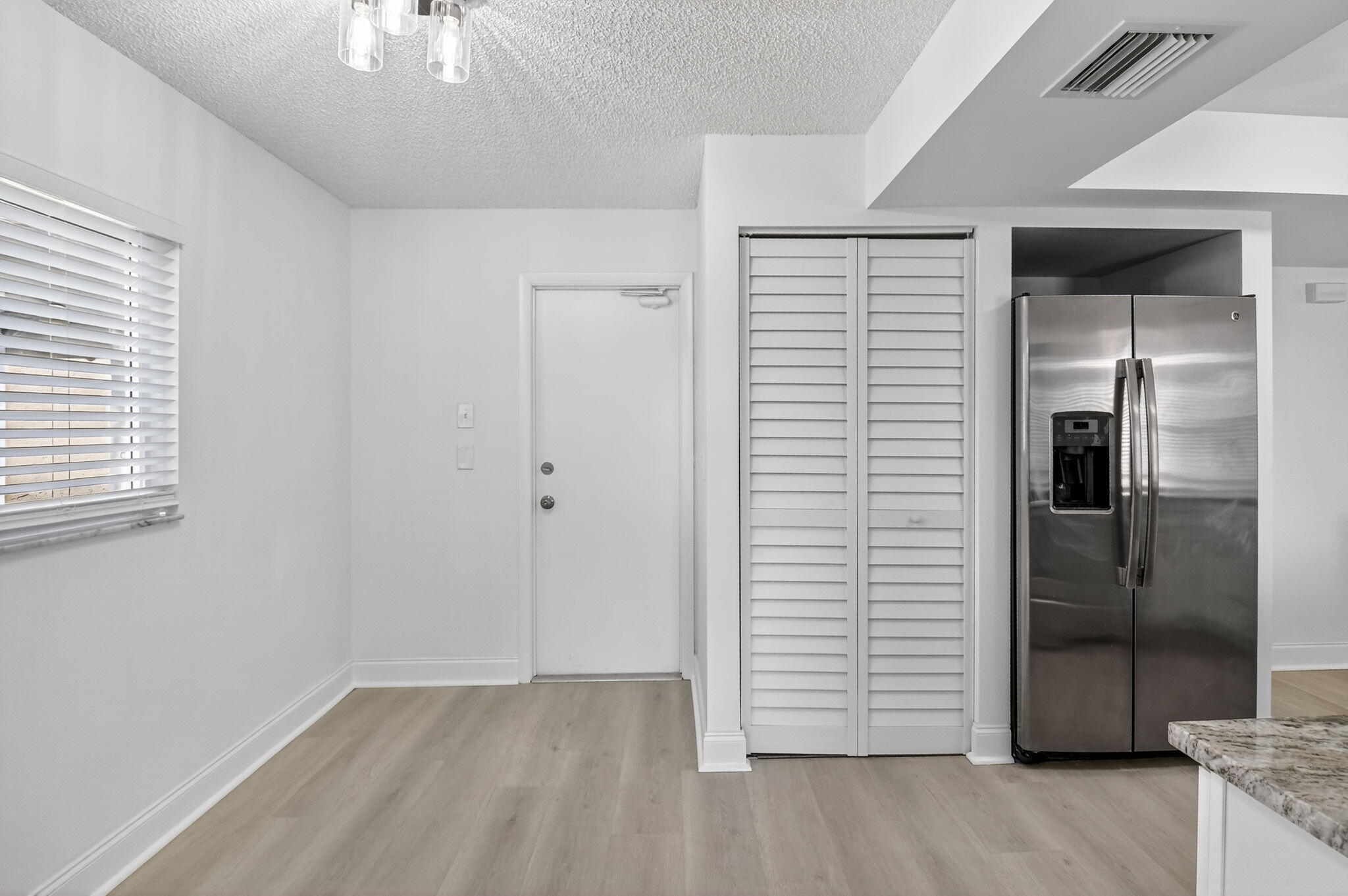 14734 Wood Lodge Lane