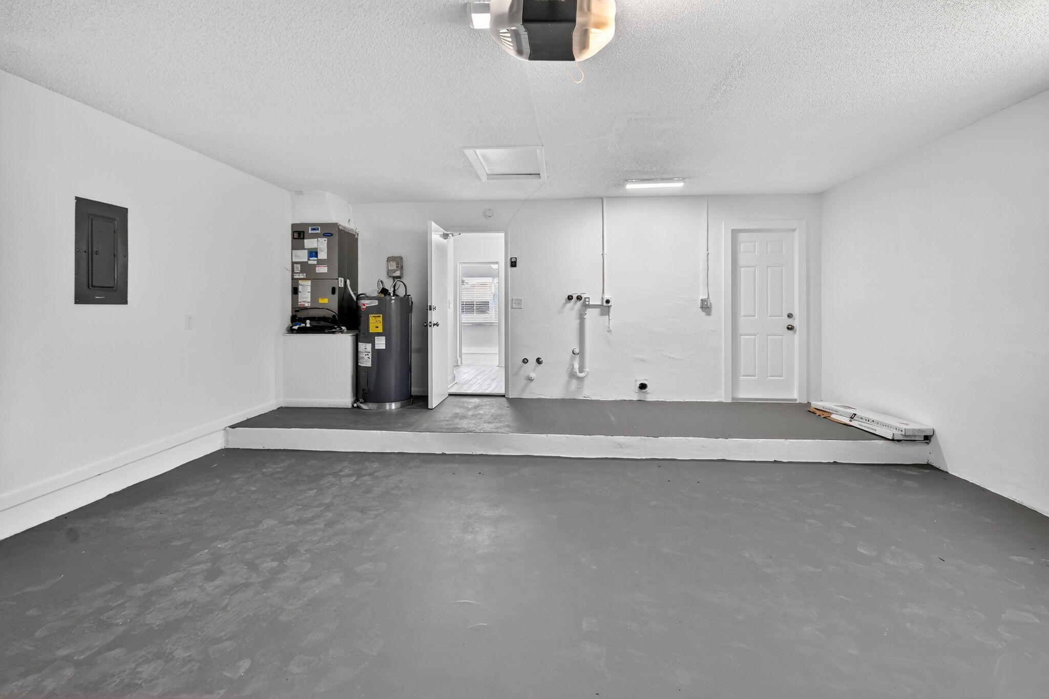 14734 Wood Lodge Lane