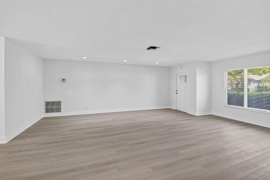 14734 Wood Lodge Lane