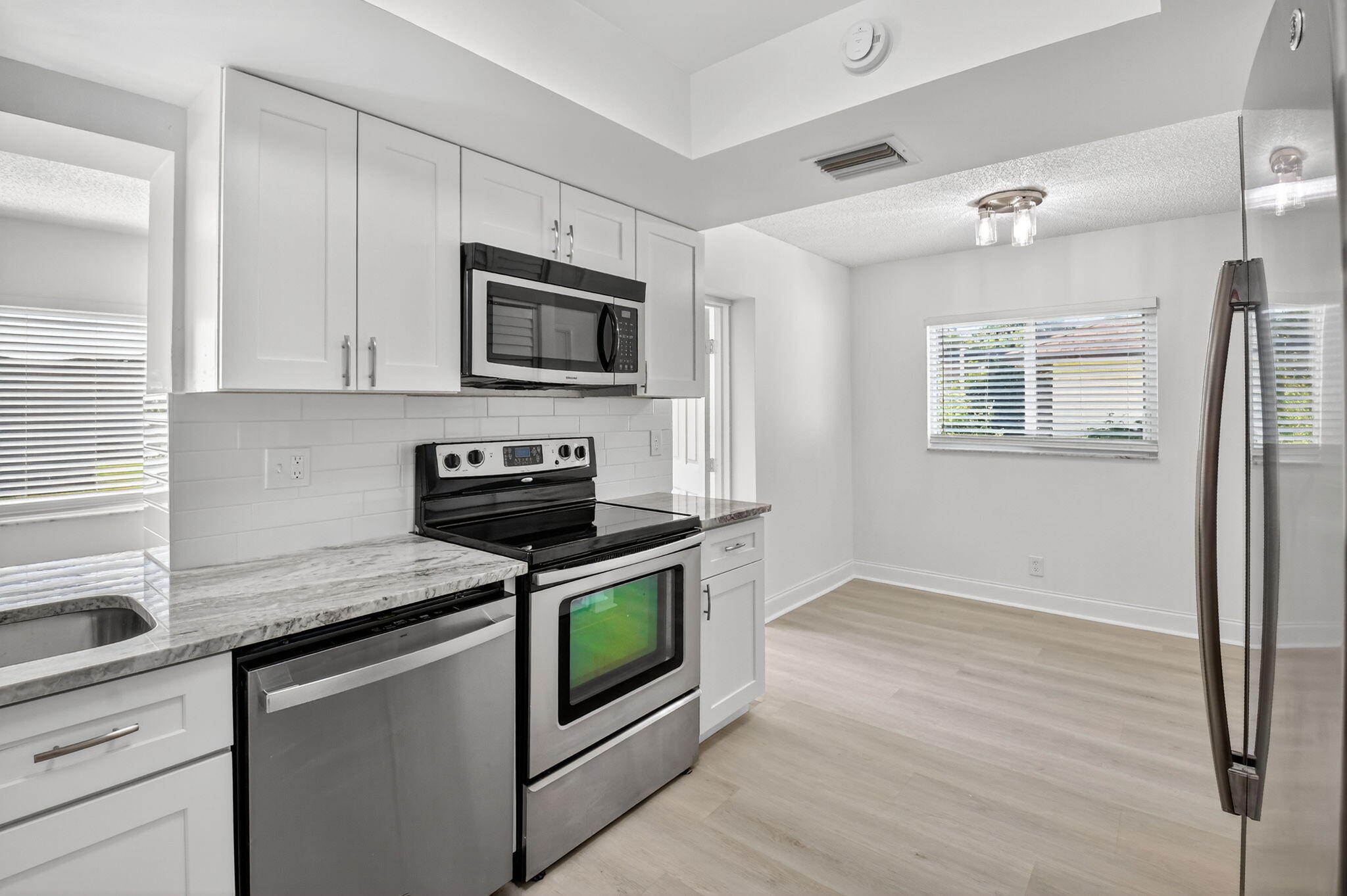 14734 Wood Lodge Lane