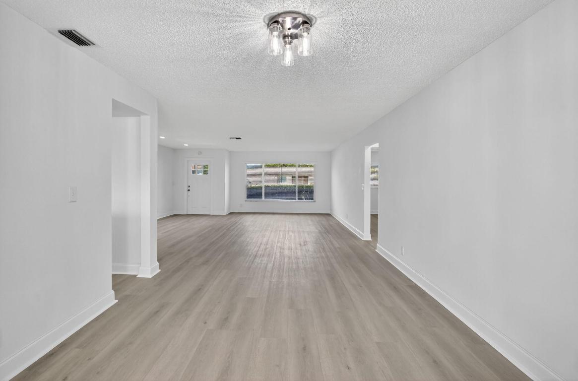 14734 Wood Lodge Lane