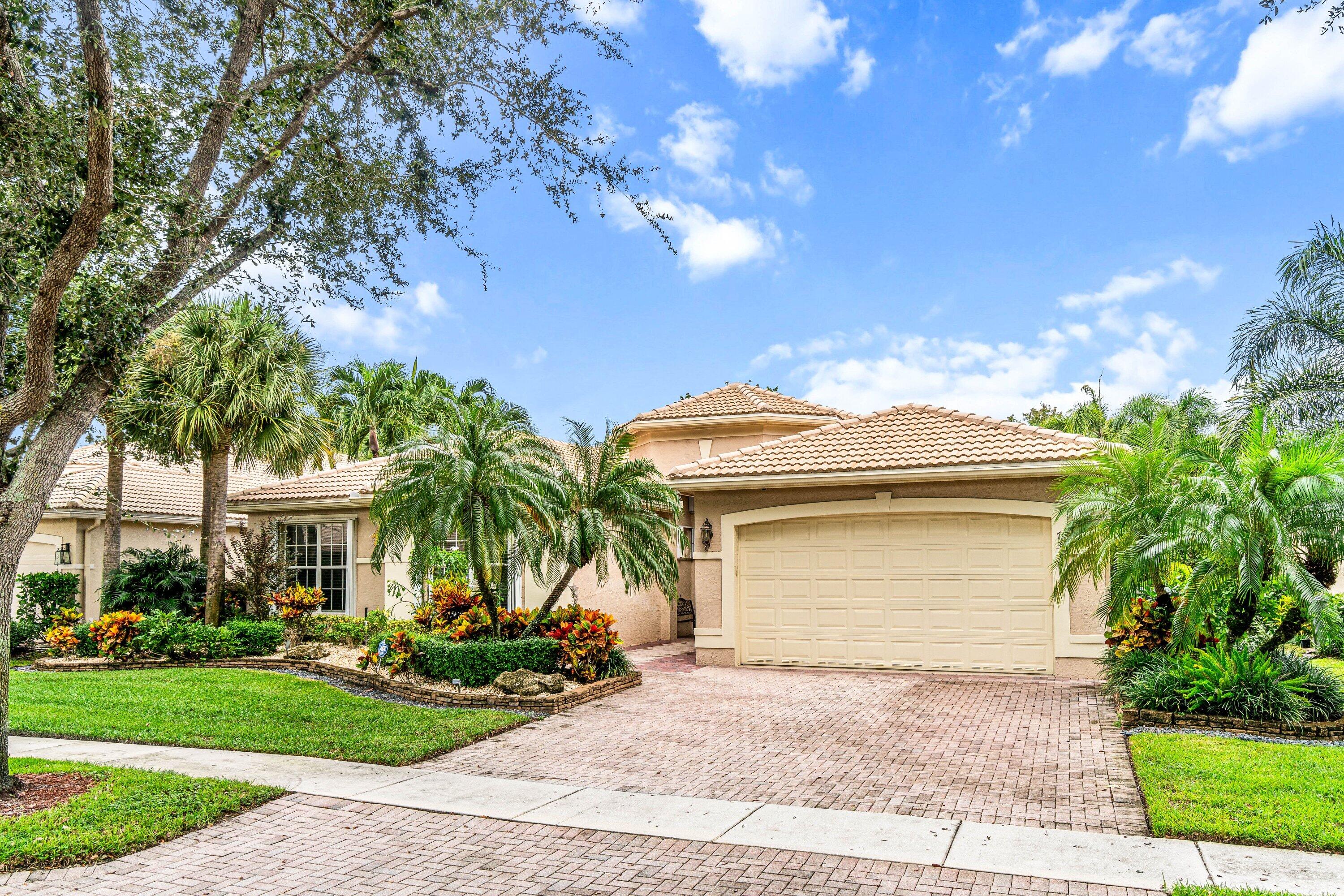 7339 Greenport Cove
