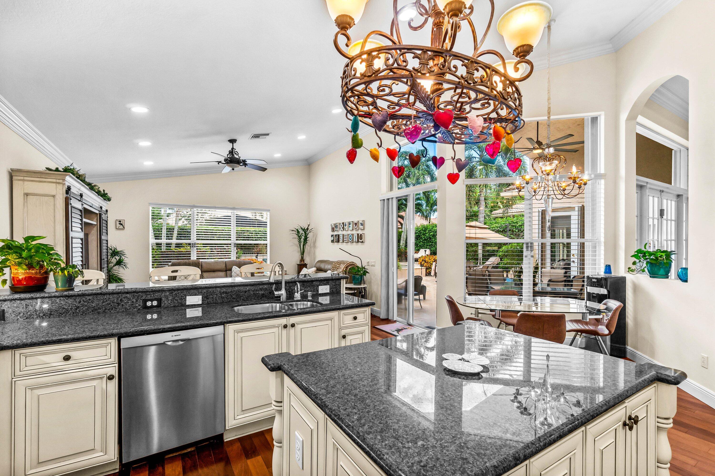 7339 Greenport Cove