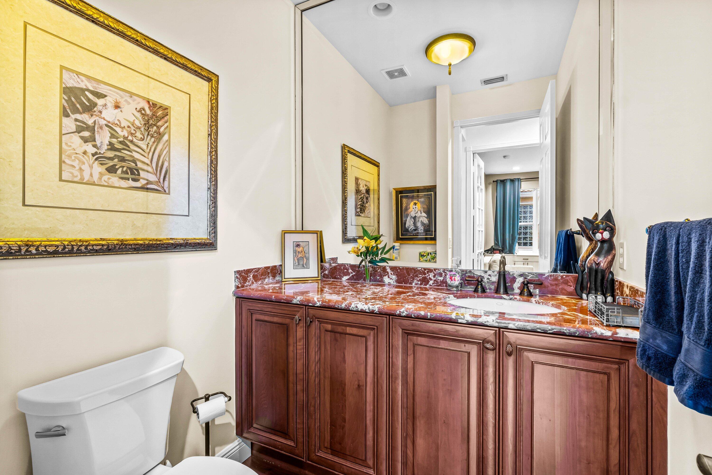 7339 Greenport Cove