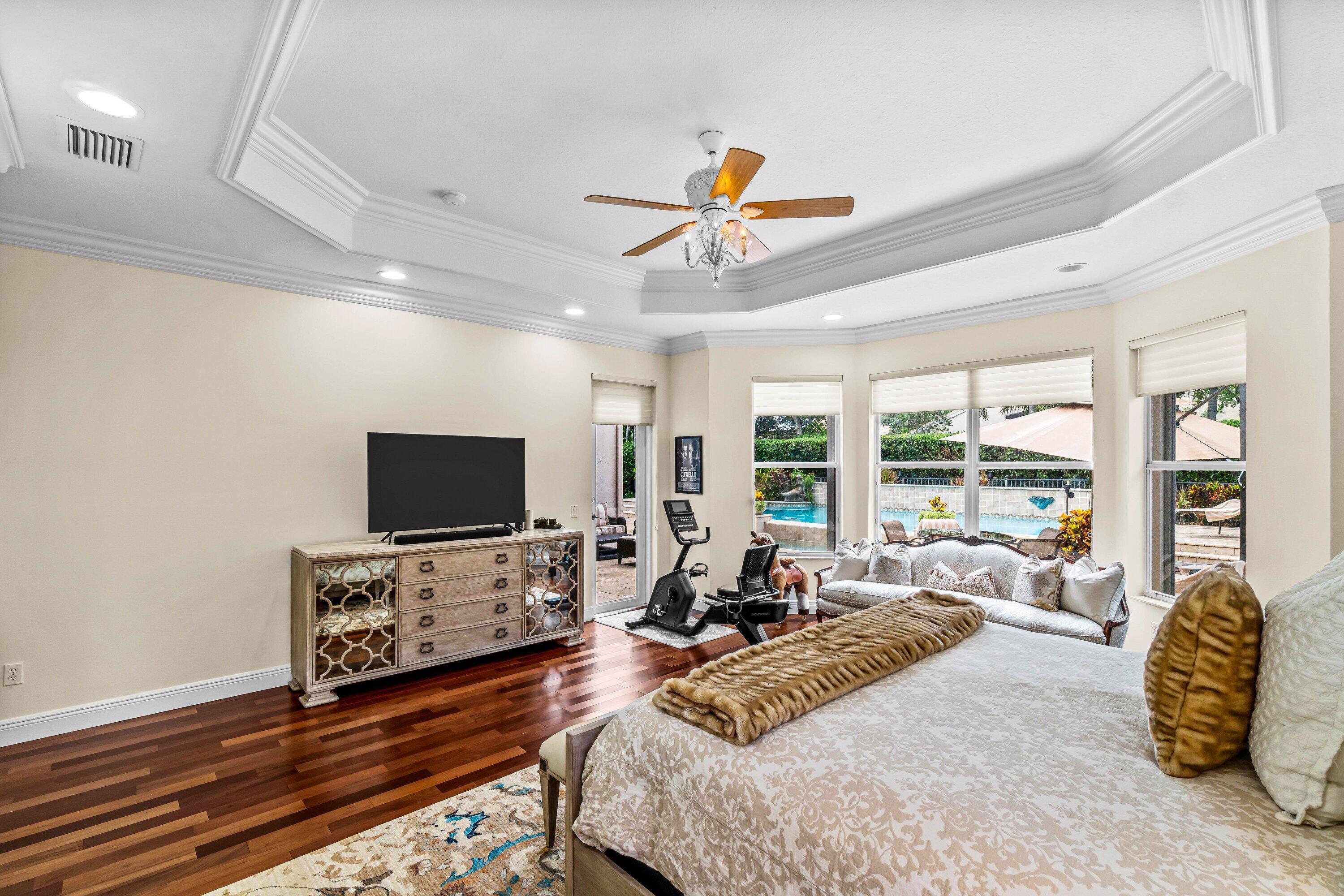 7339 Greenport Cove
