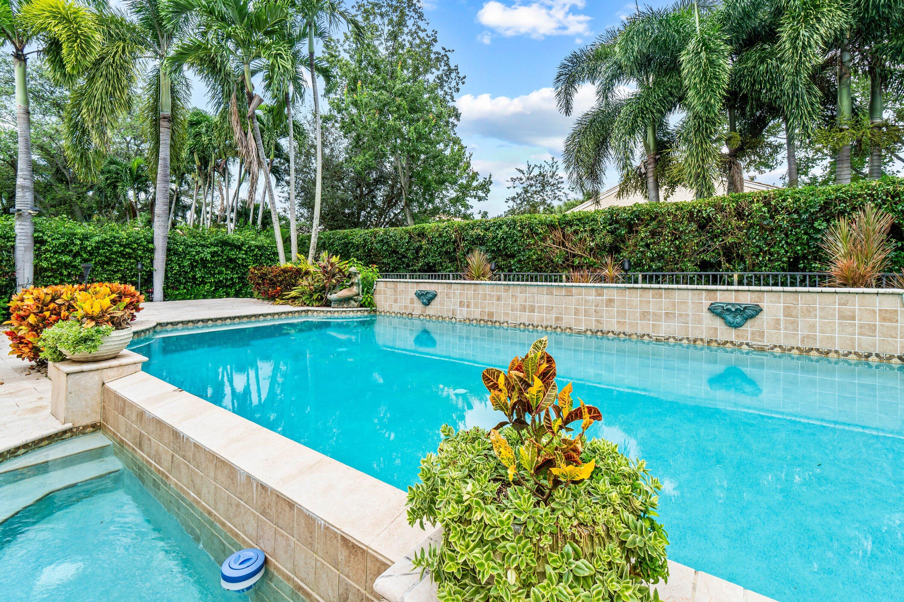 7339 Greenport Cove