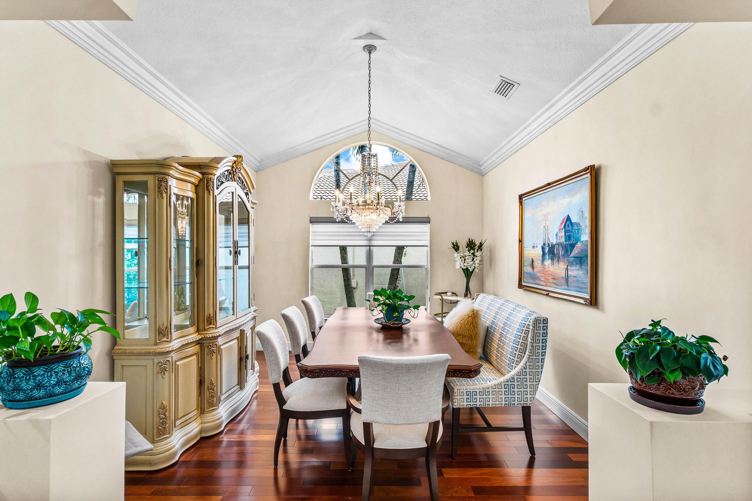 7339 Greenport Cove