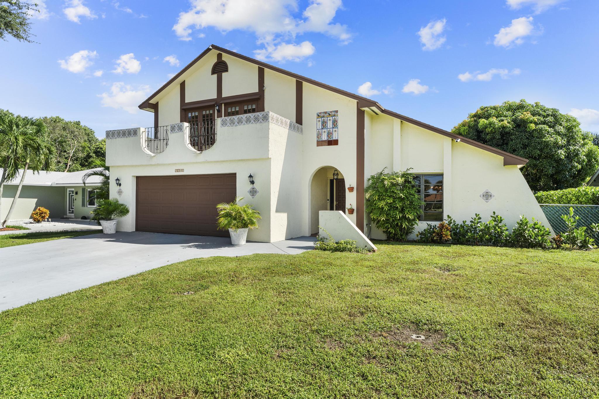 2282 Palmetto Road