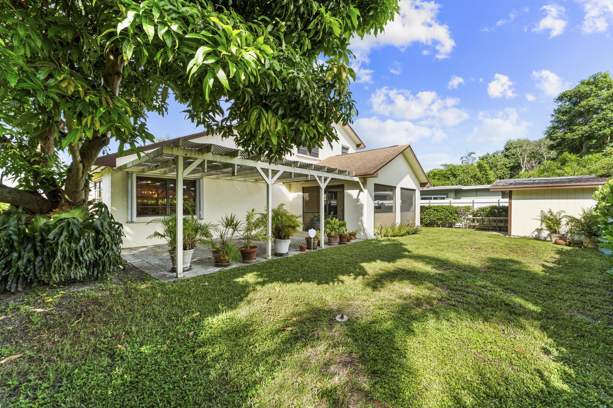 2282 Palmetto Road