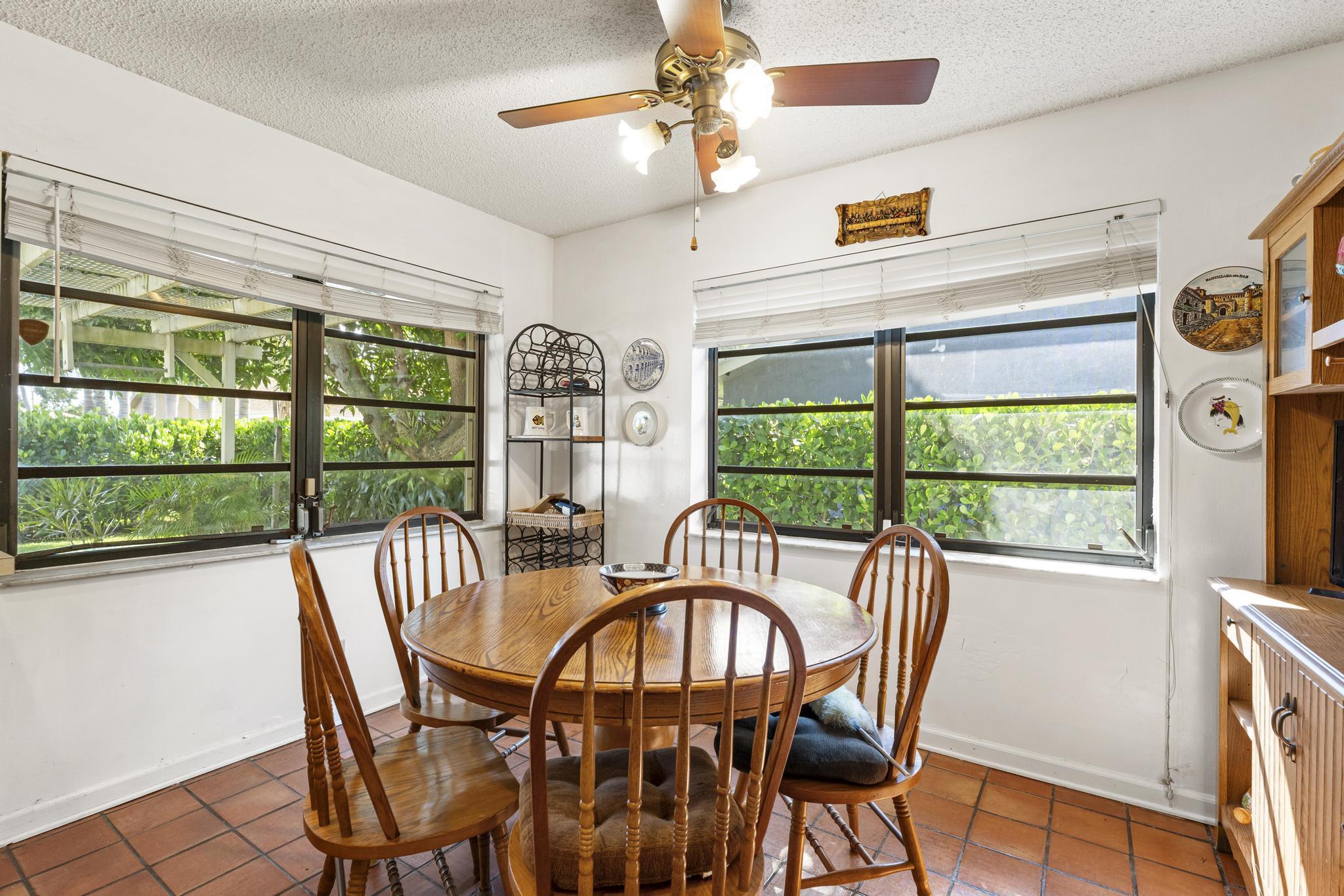2282 Palmetto Road