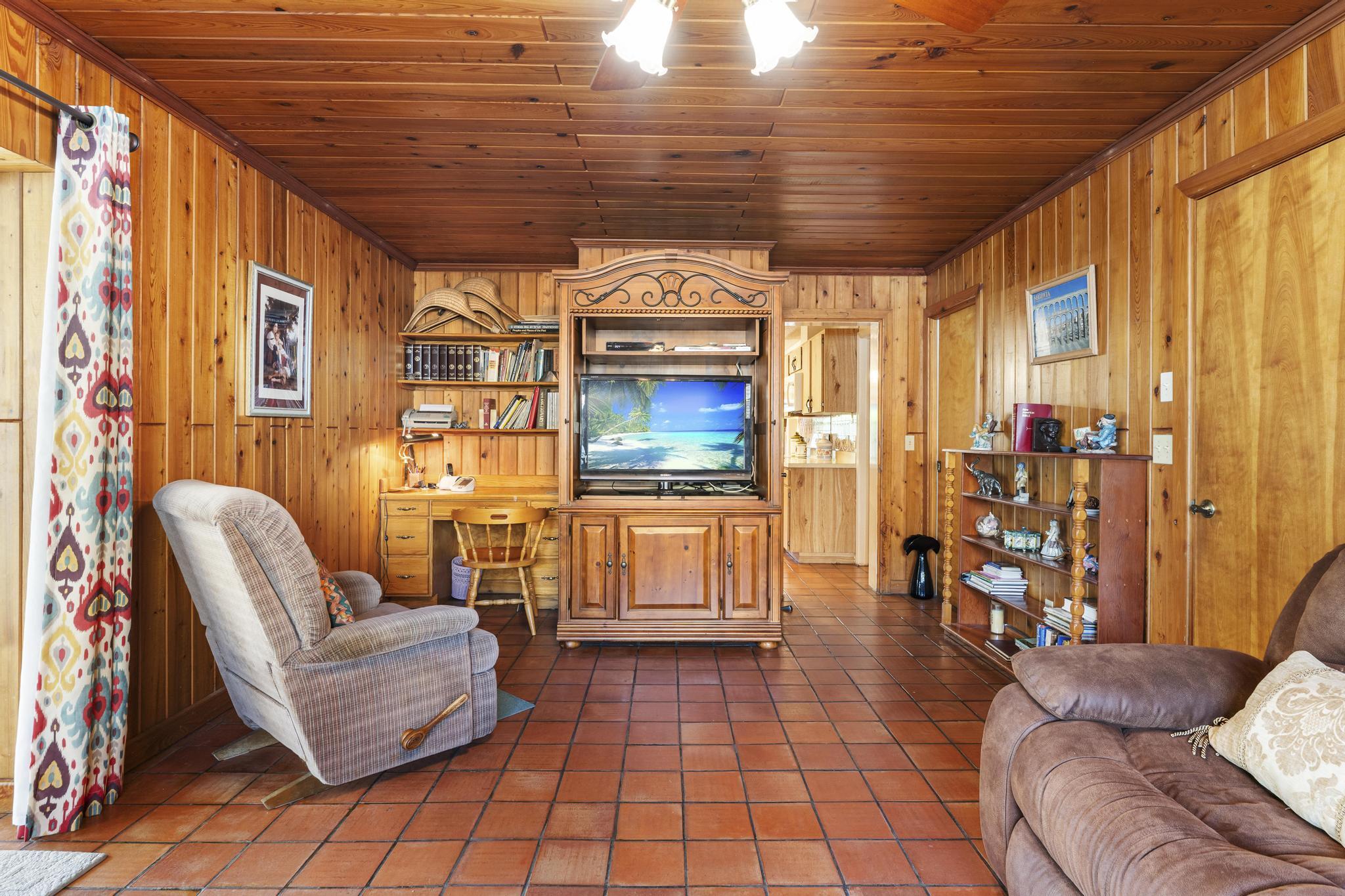2282 Palmetto Road