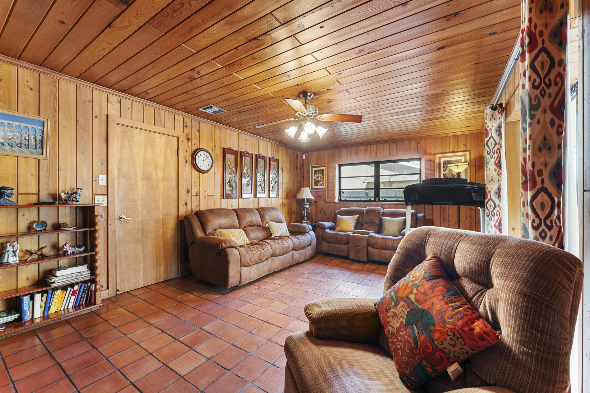 2282 Palmetto Road