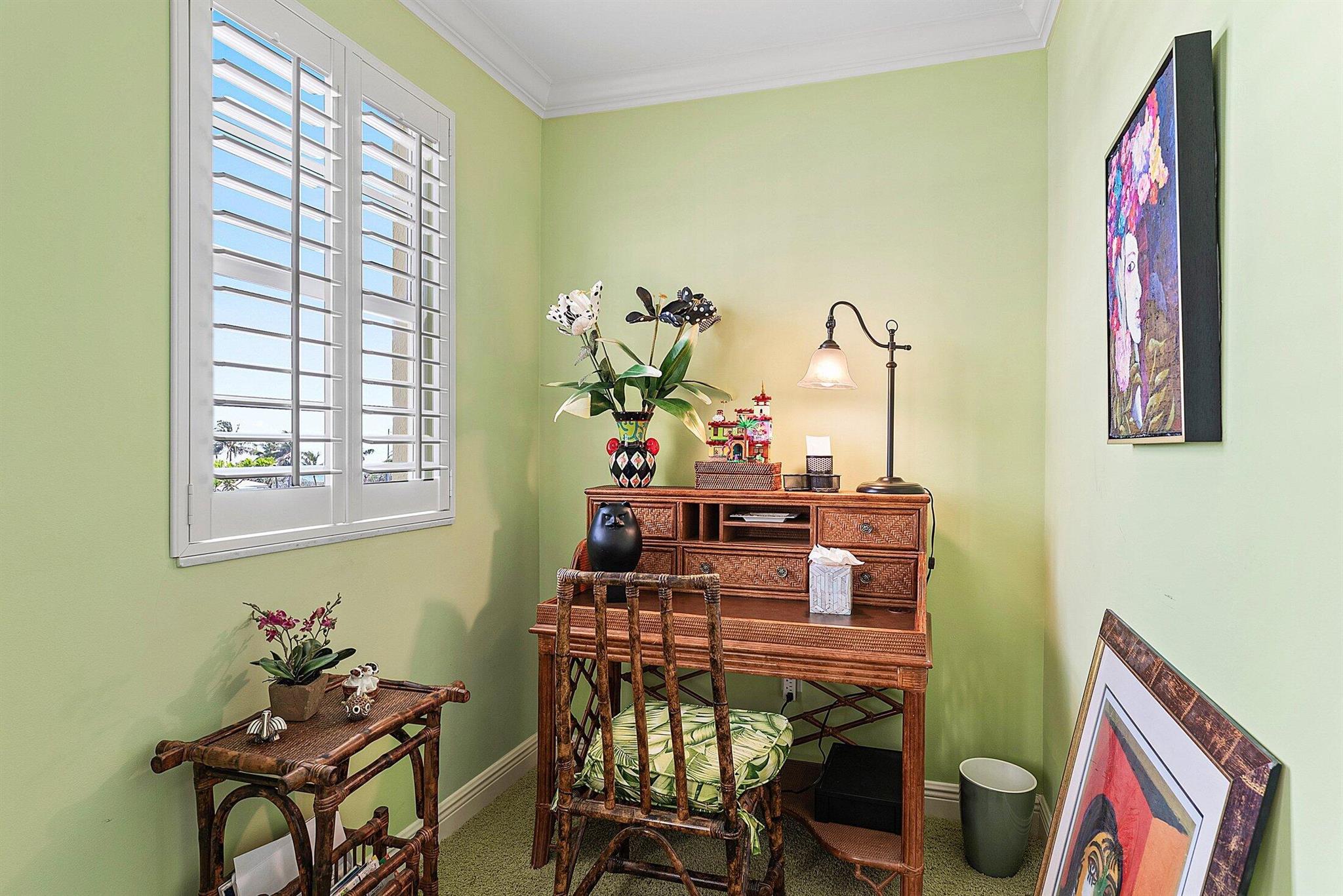 100 N Ocean Boulevard 422