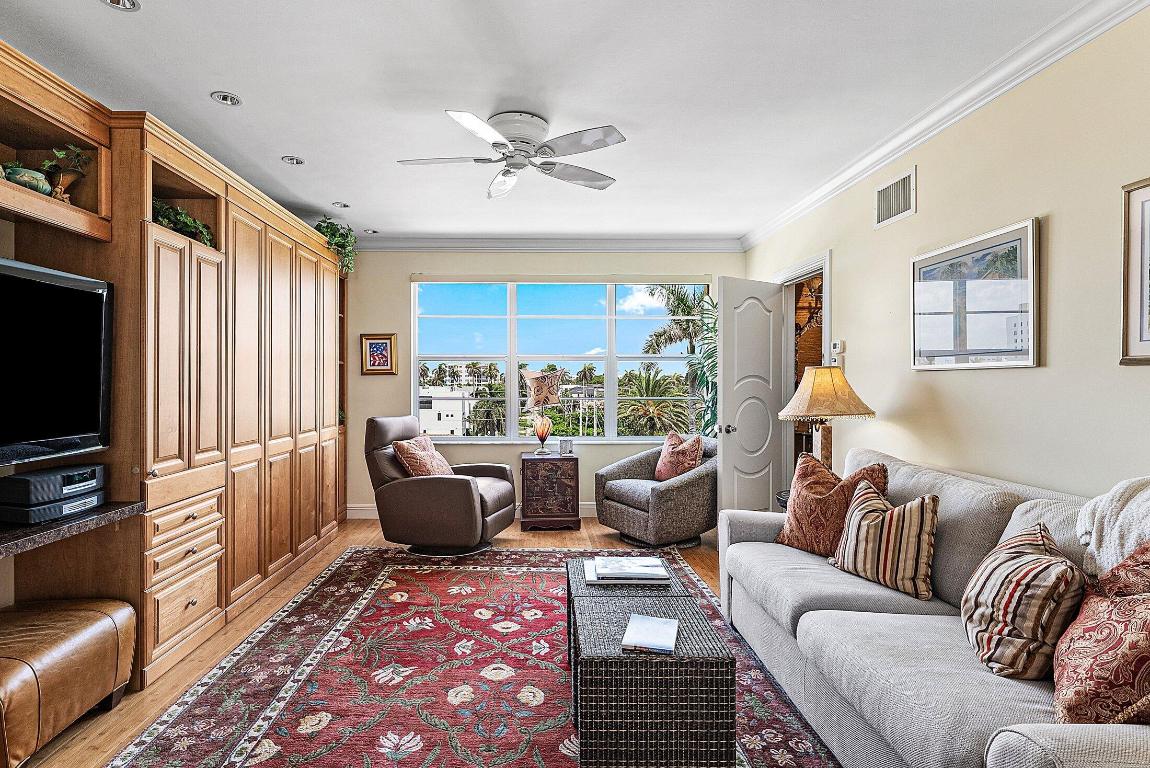 100 N Ocean Boulevard 422