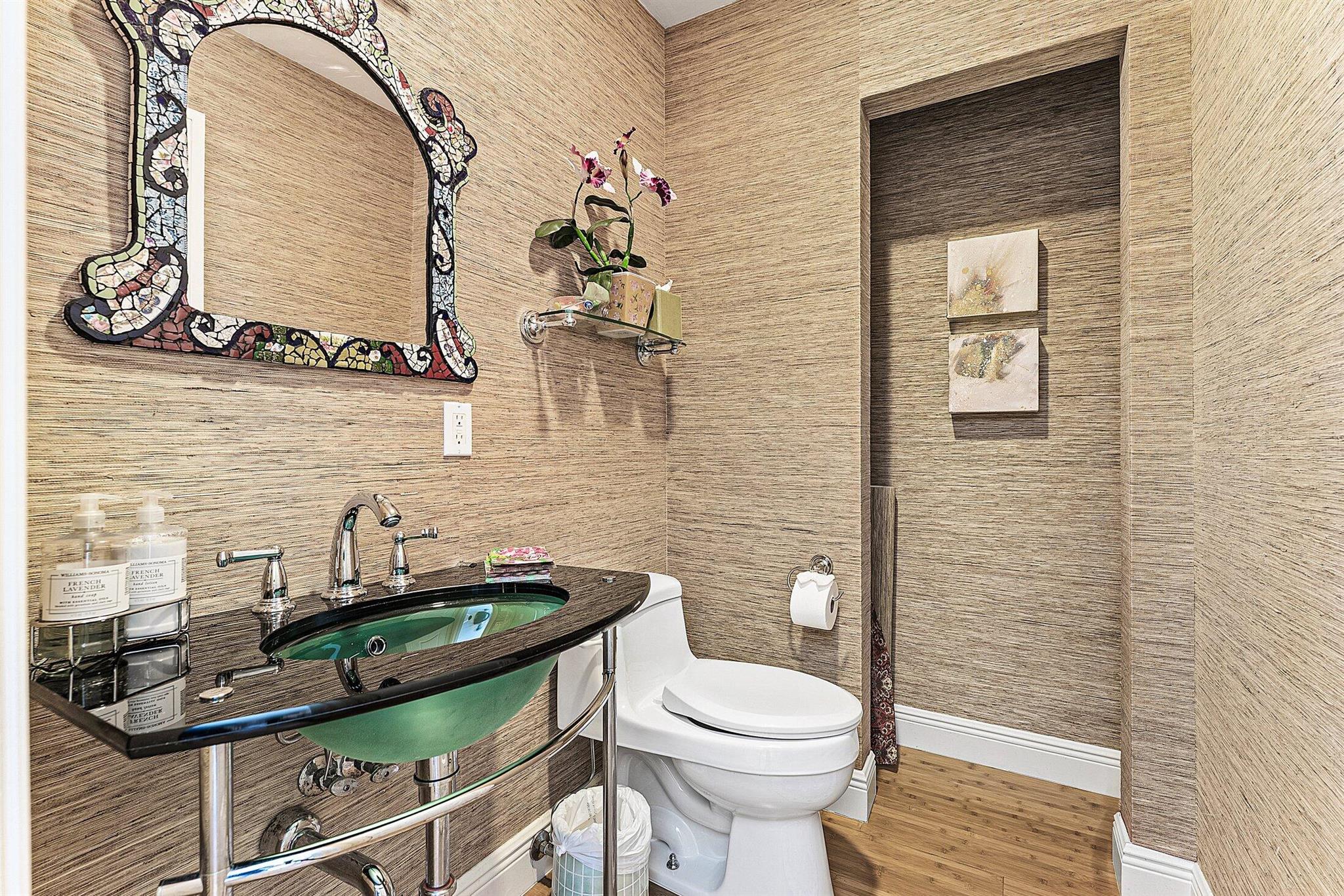 100 N Ocean Boulevard 422