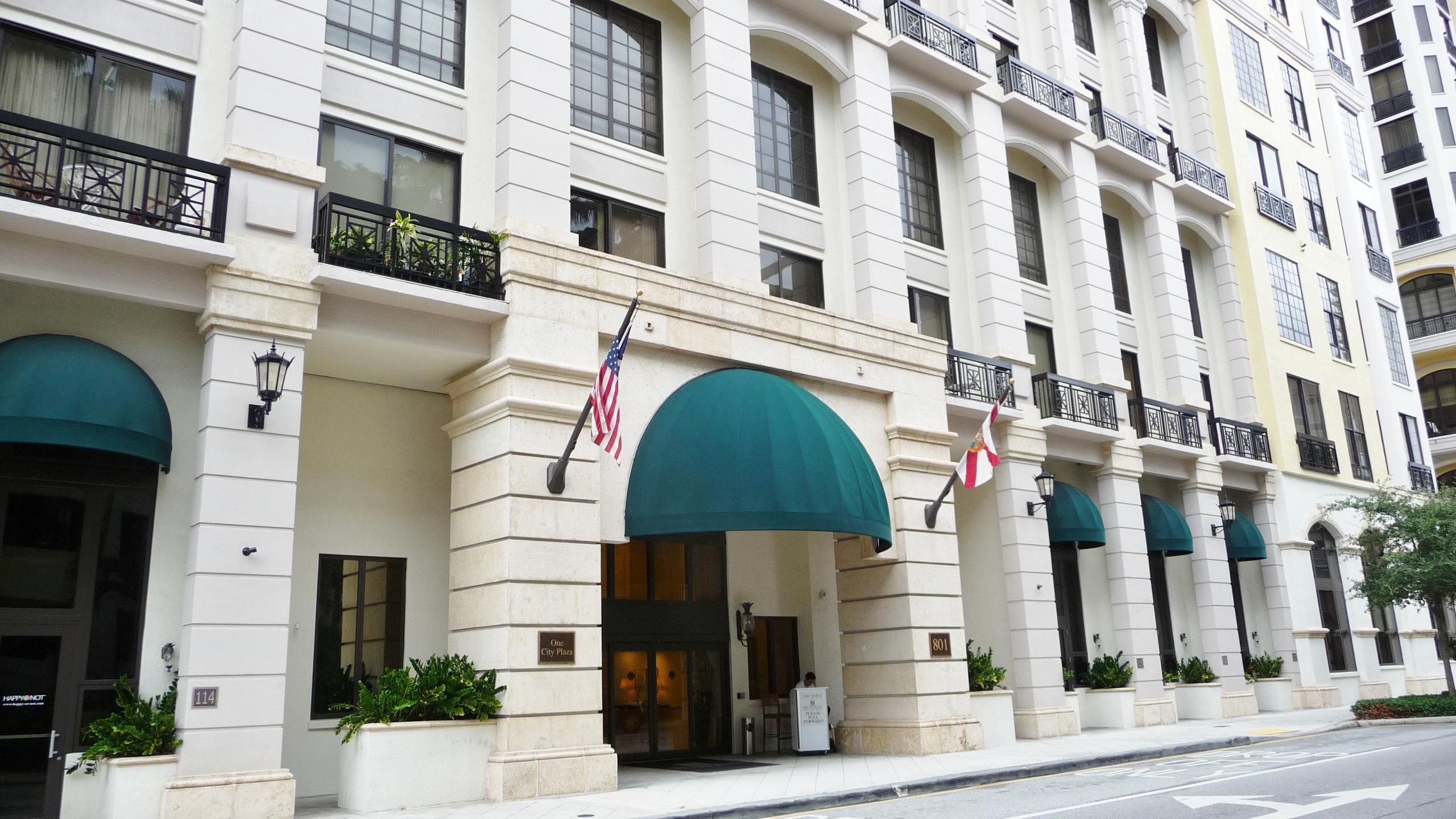 801 S Olive Avenue 903