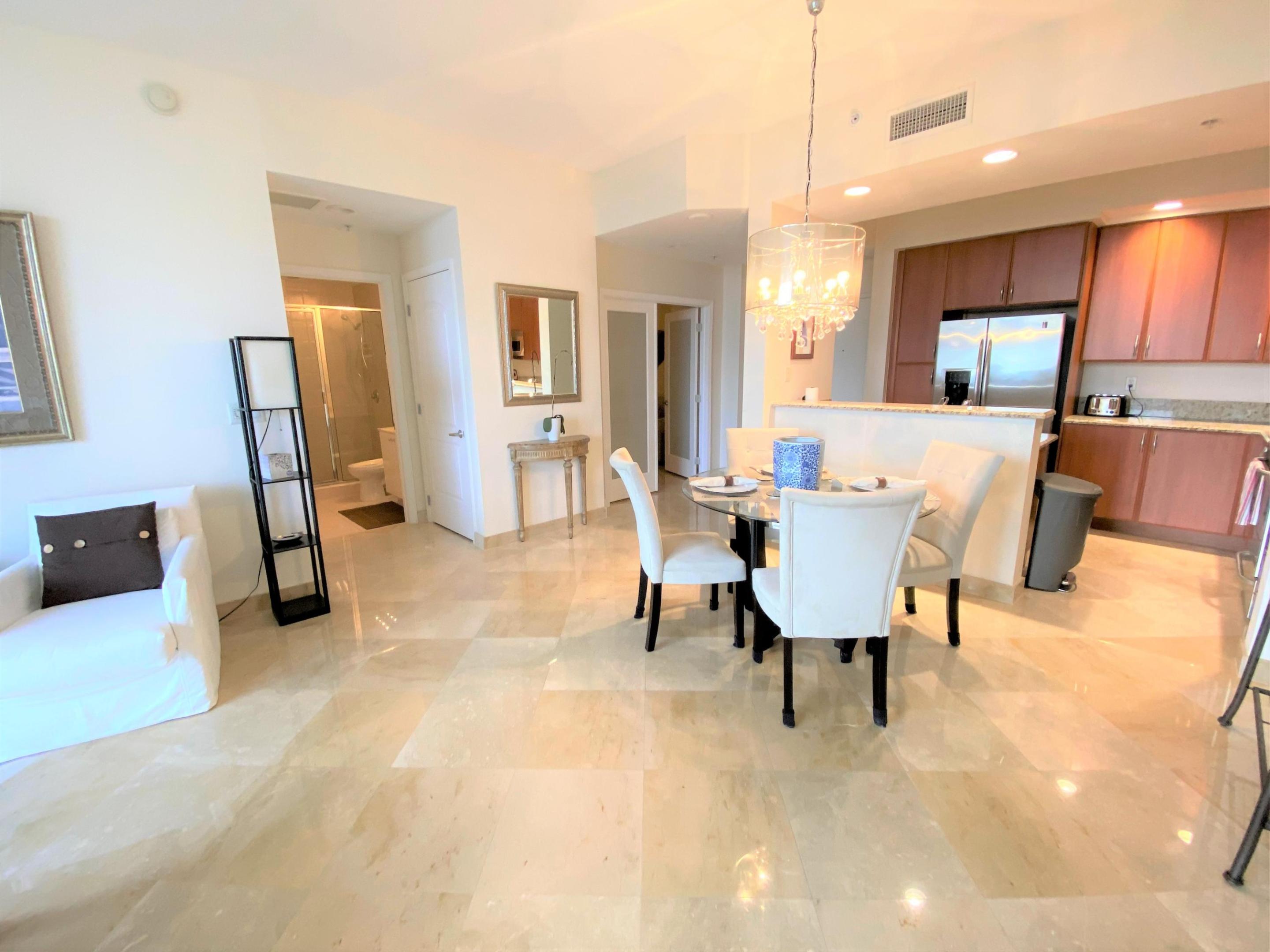 801 S Olive Avenue 903