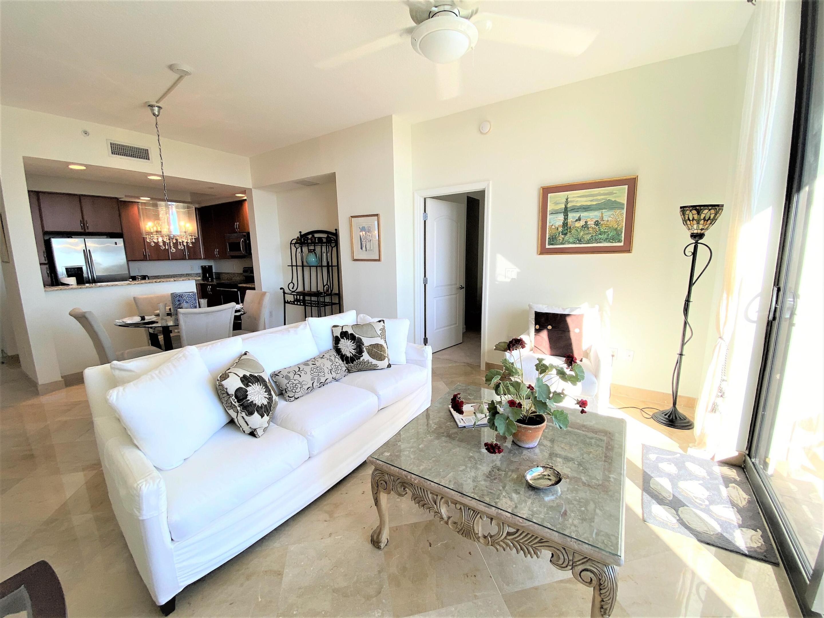 801 S Olive Avenue 903