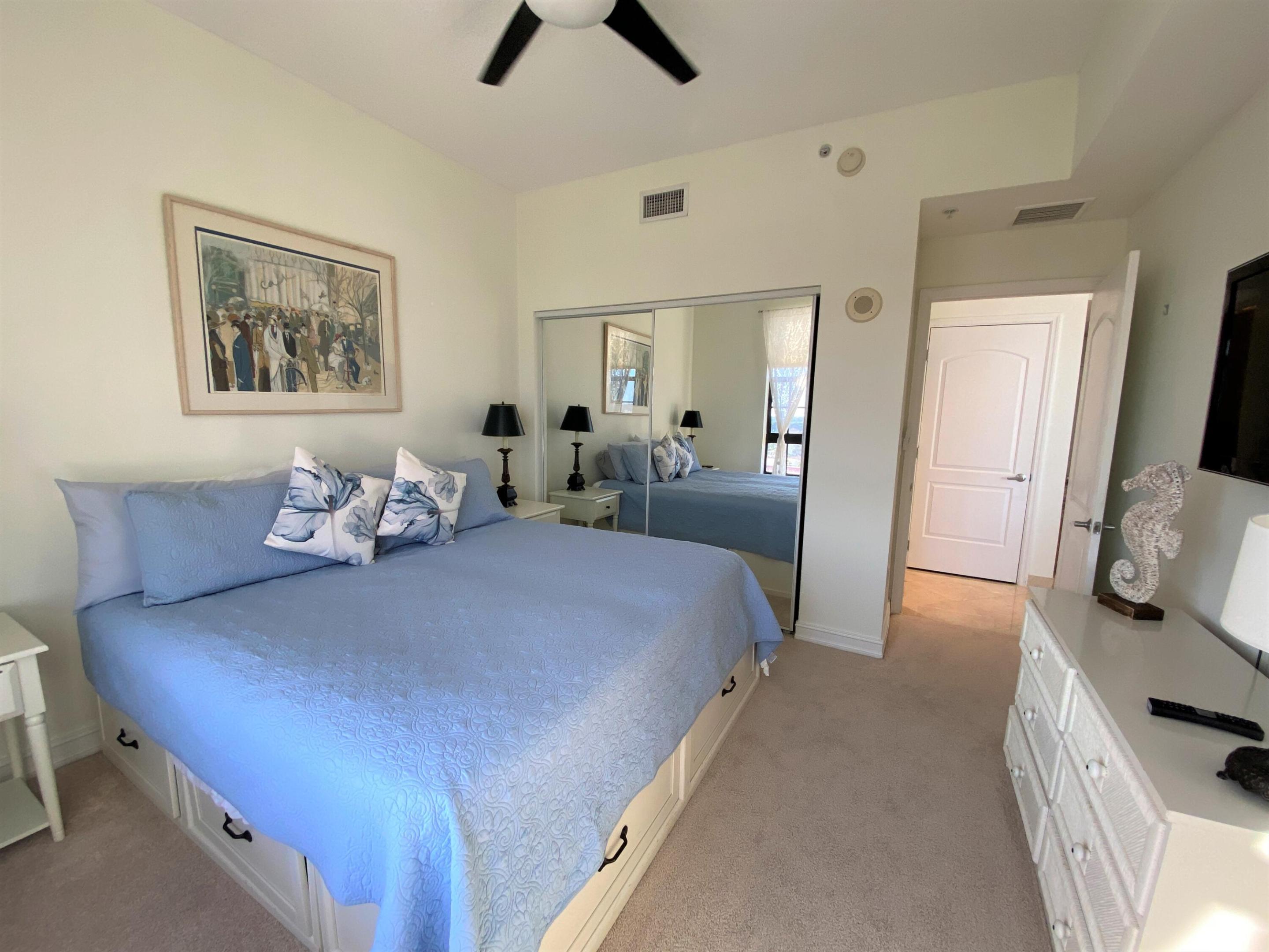 801 S Olive Avenue 903