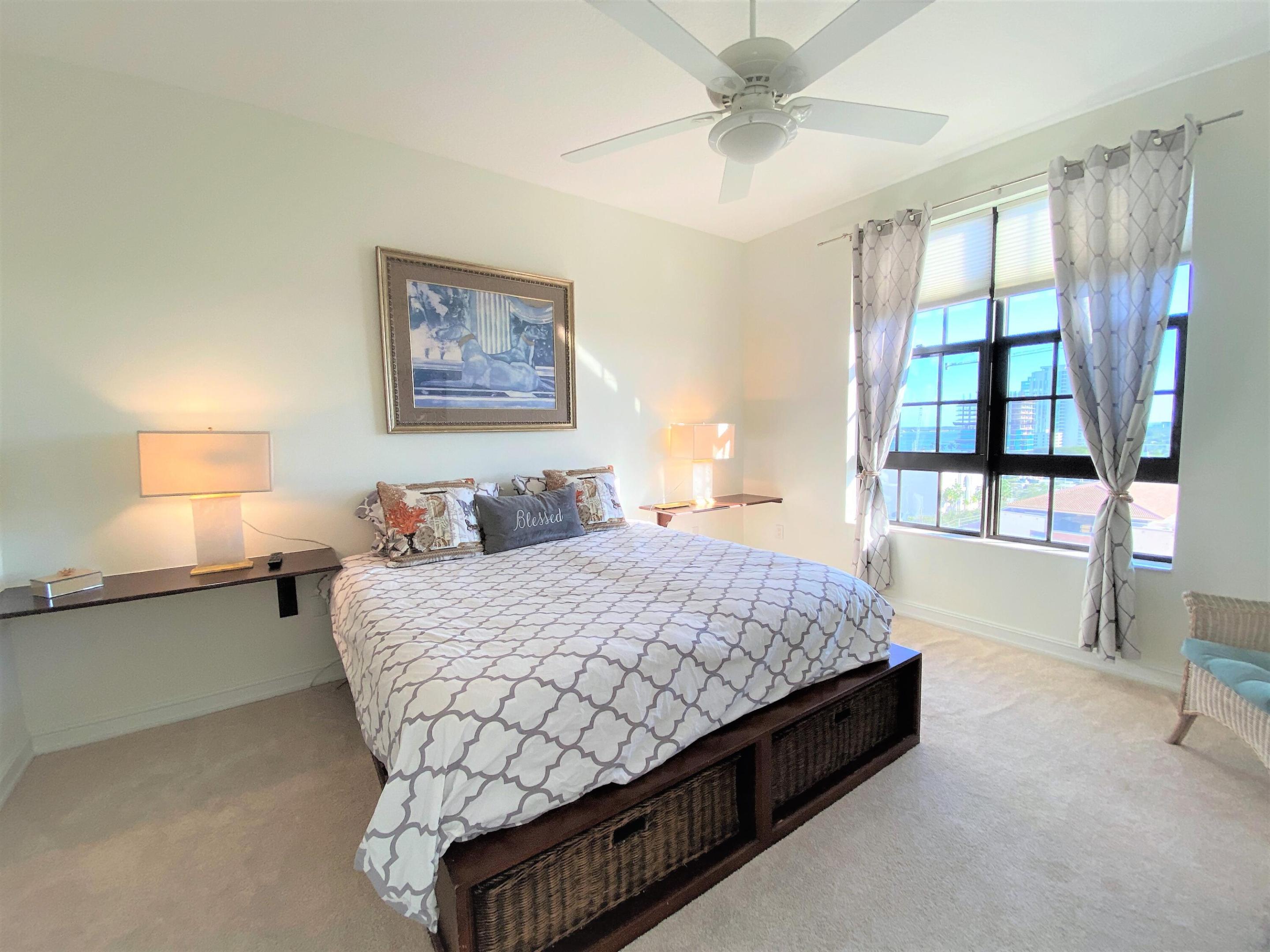 801 S Olive Avenue 903