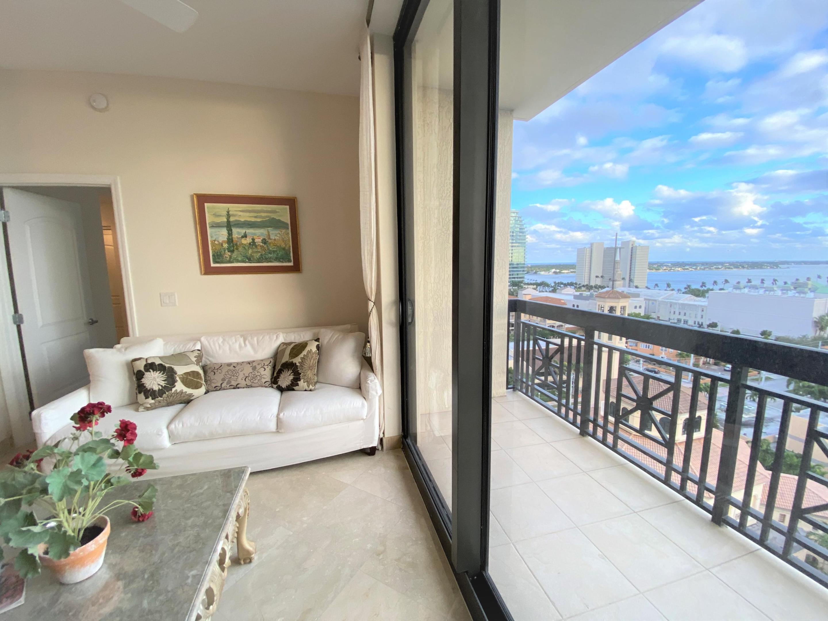 801 S Olive Avenue 903