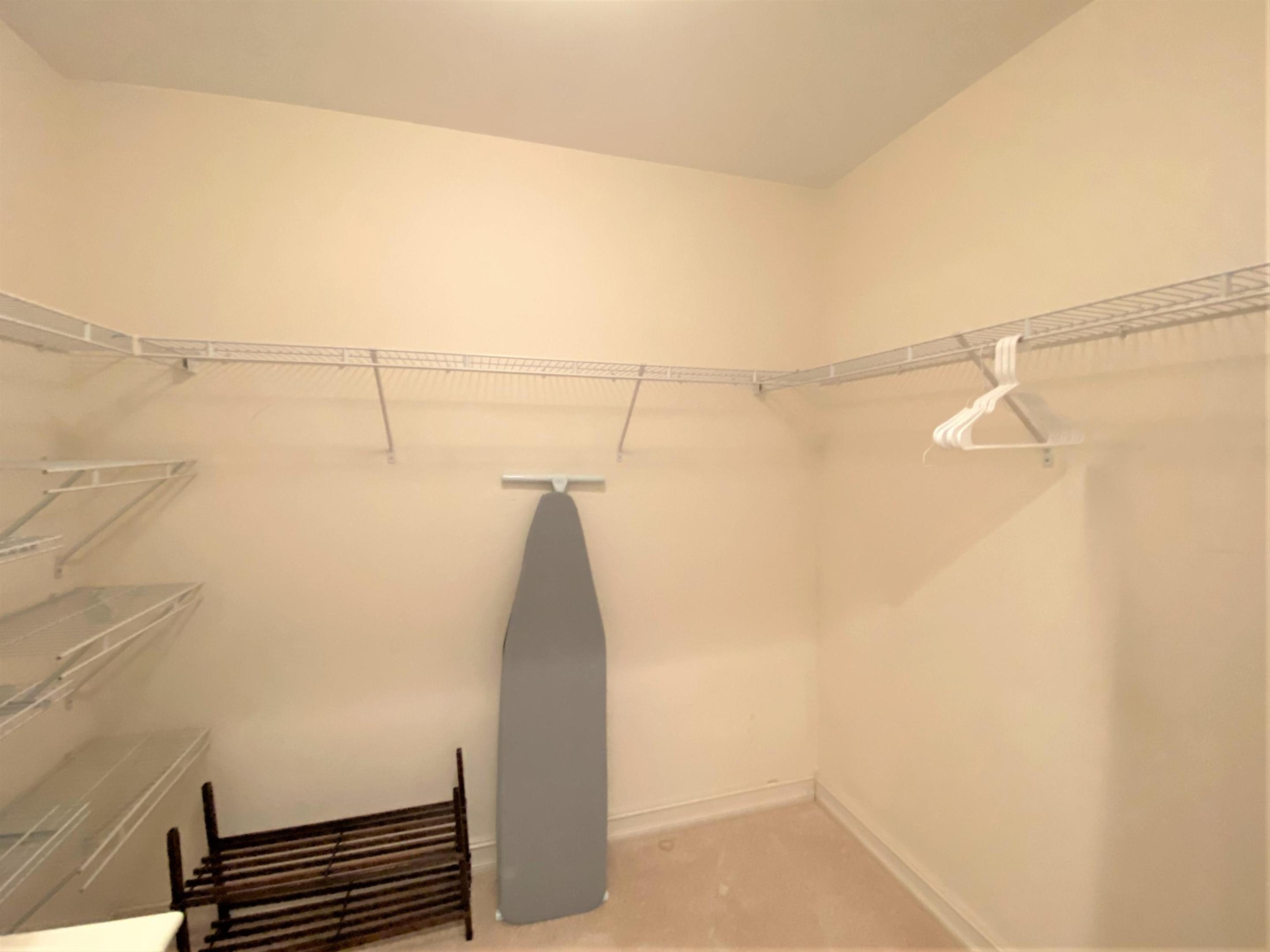 801 S Olive Avenue 903