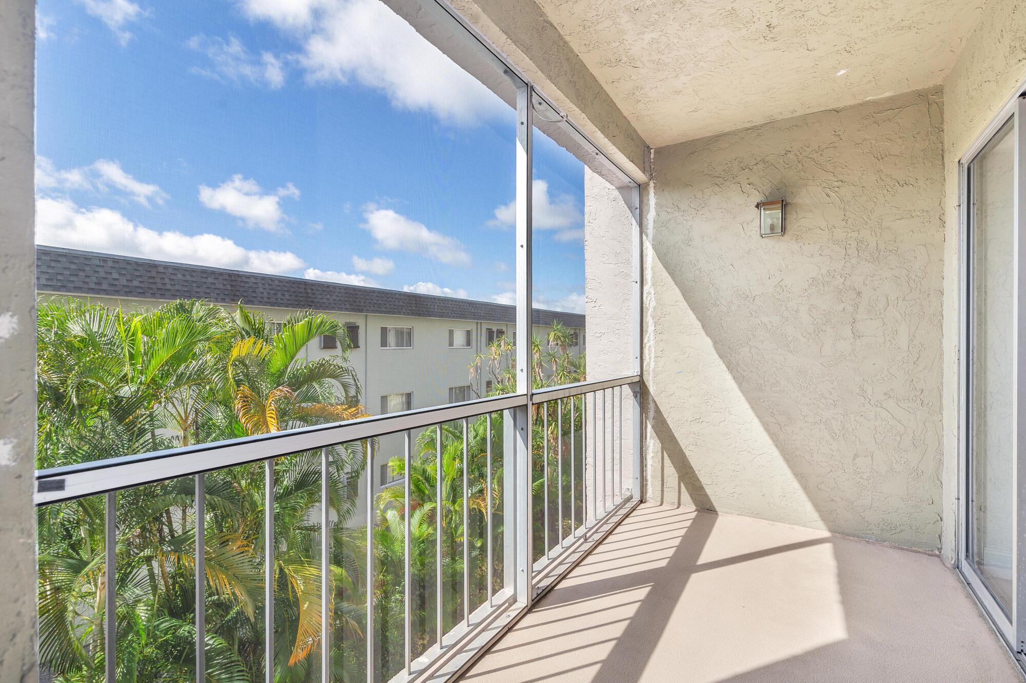 505 Spencer Drive 207