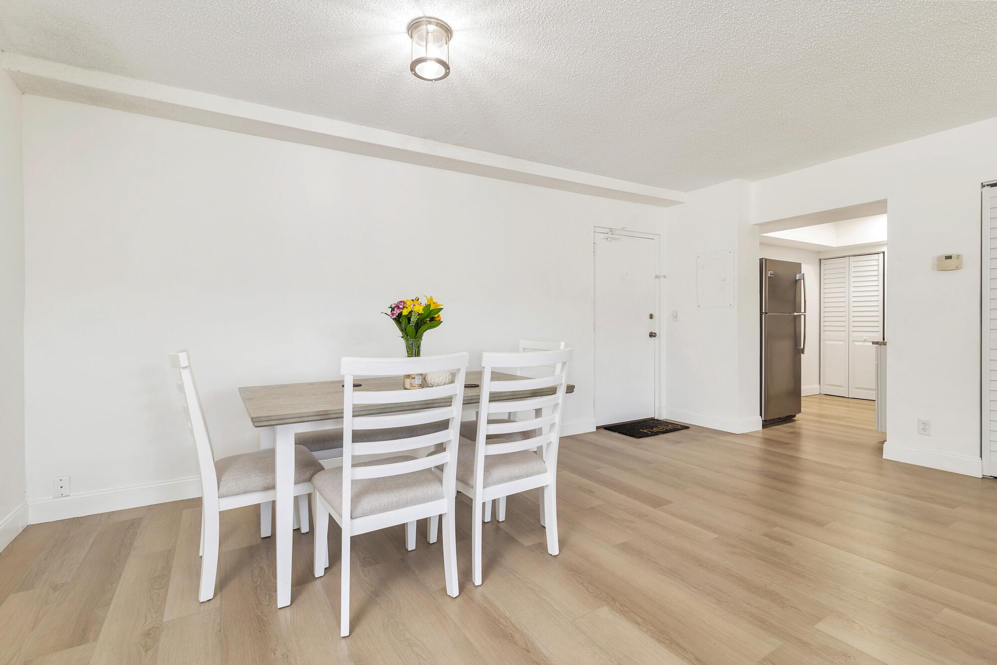 505 Spencer Drive 207