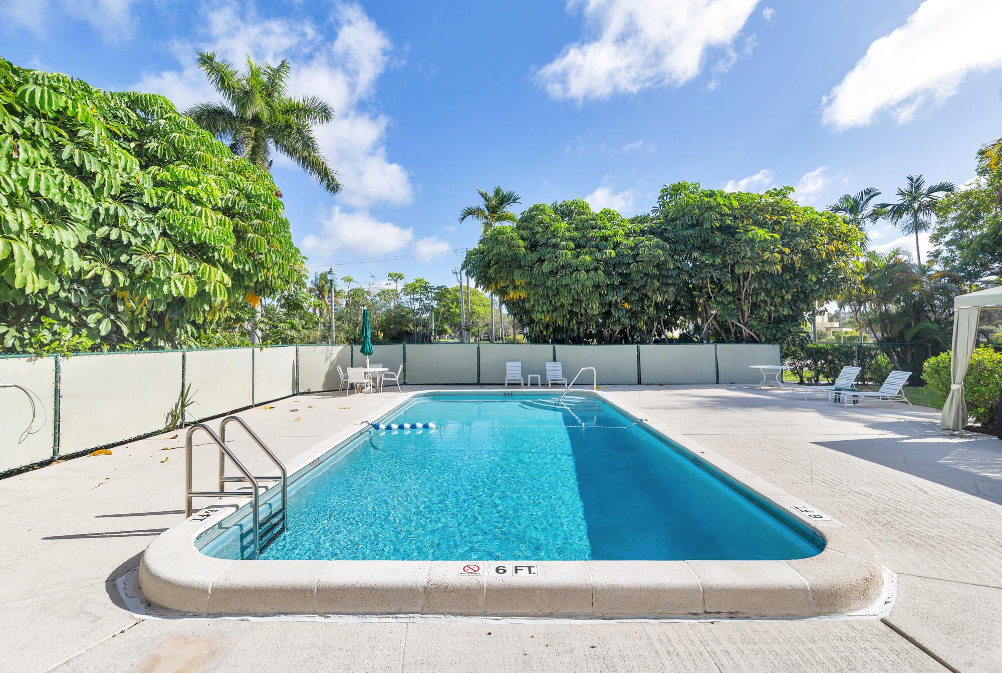 505 Spencer Drive 207