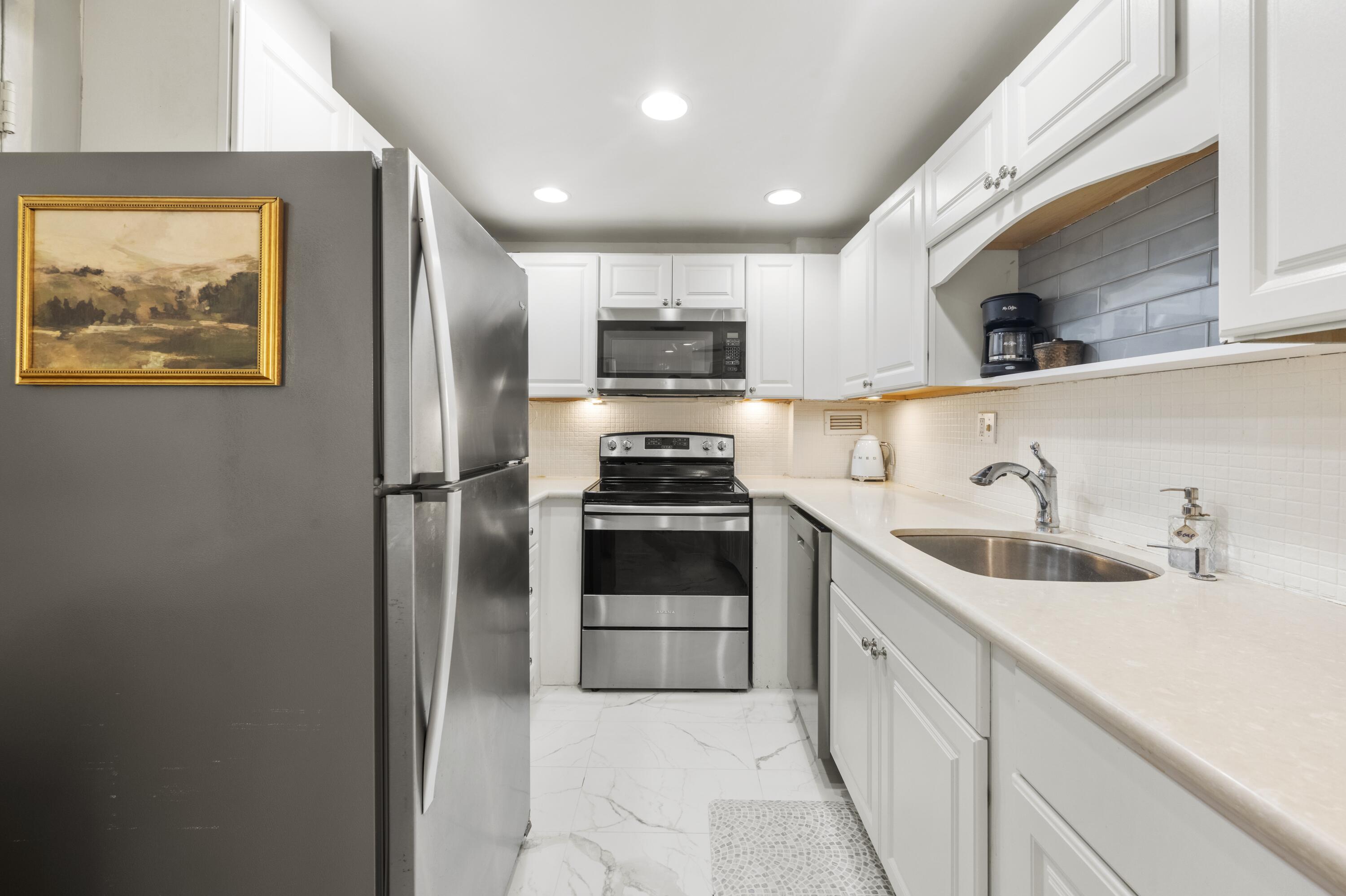 2840 S Ocean Boulevard 421