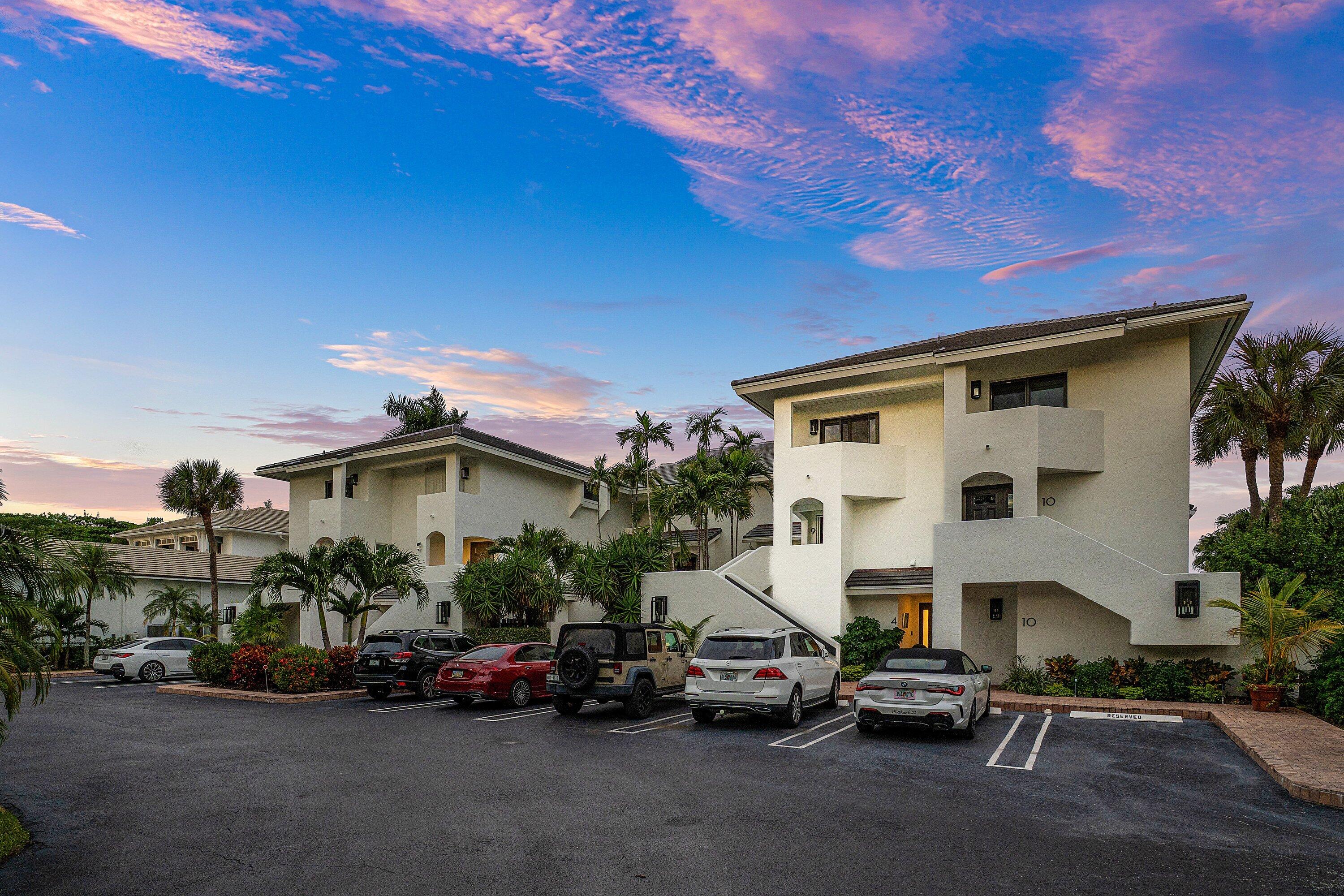 931 Palm Trail 4