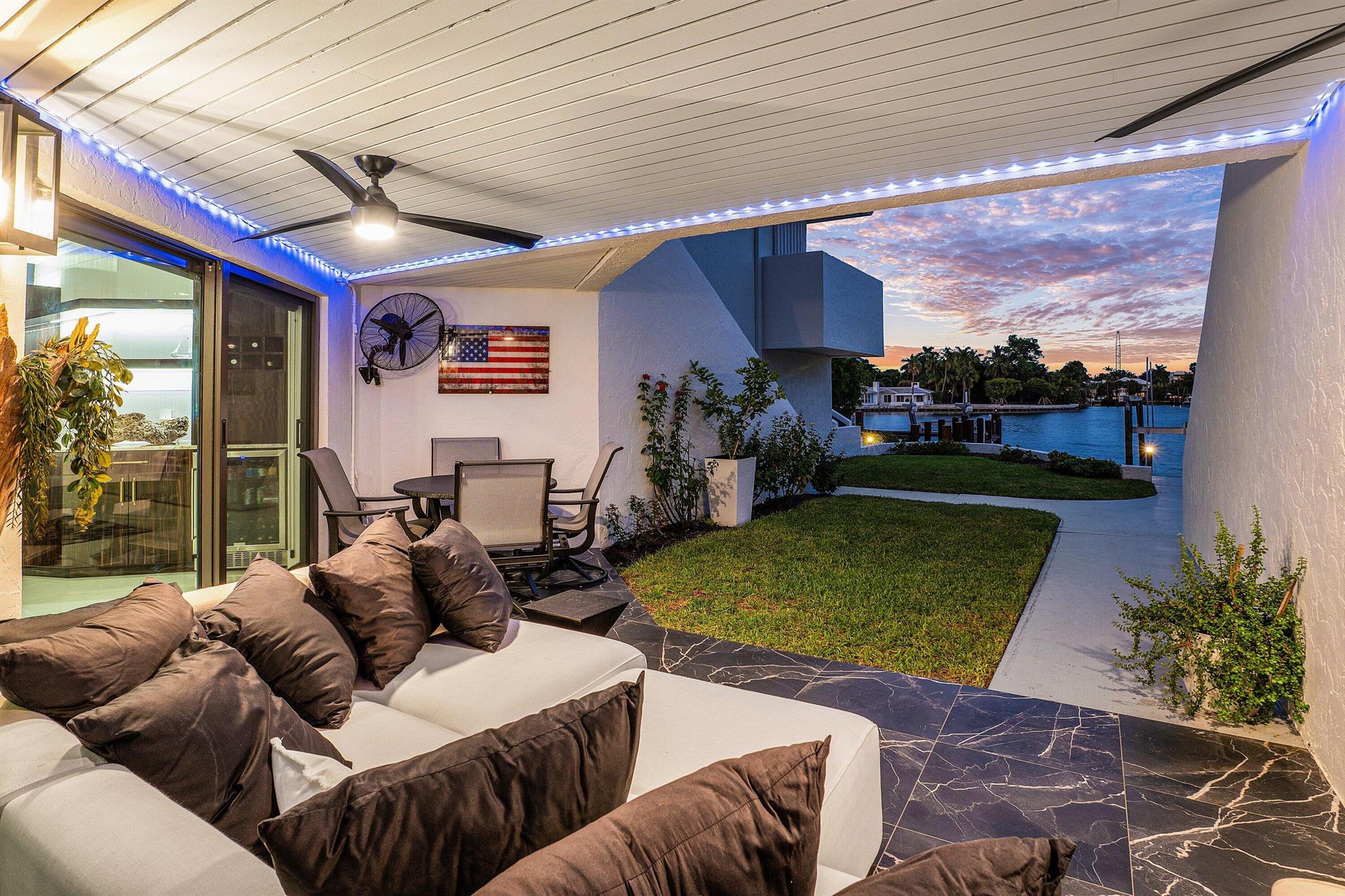 931 Palm Trail 4