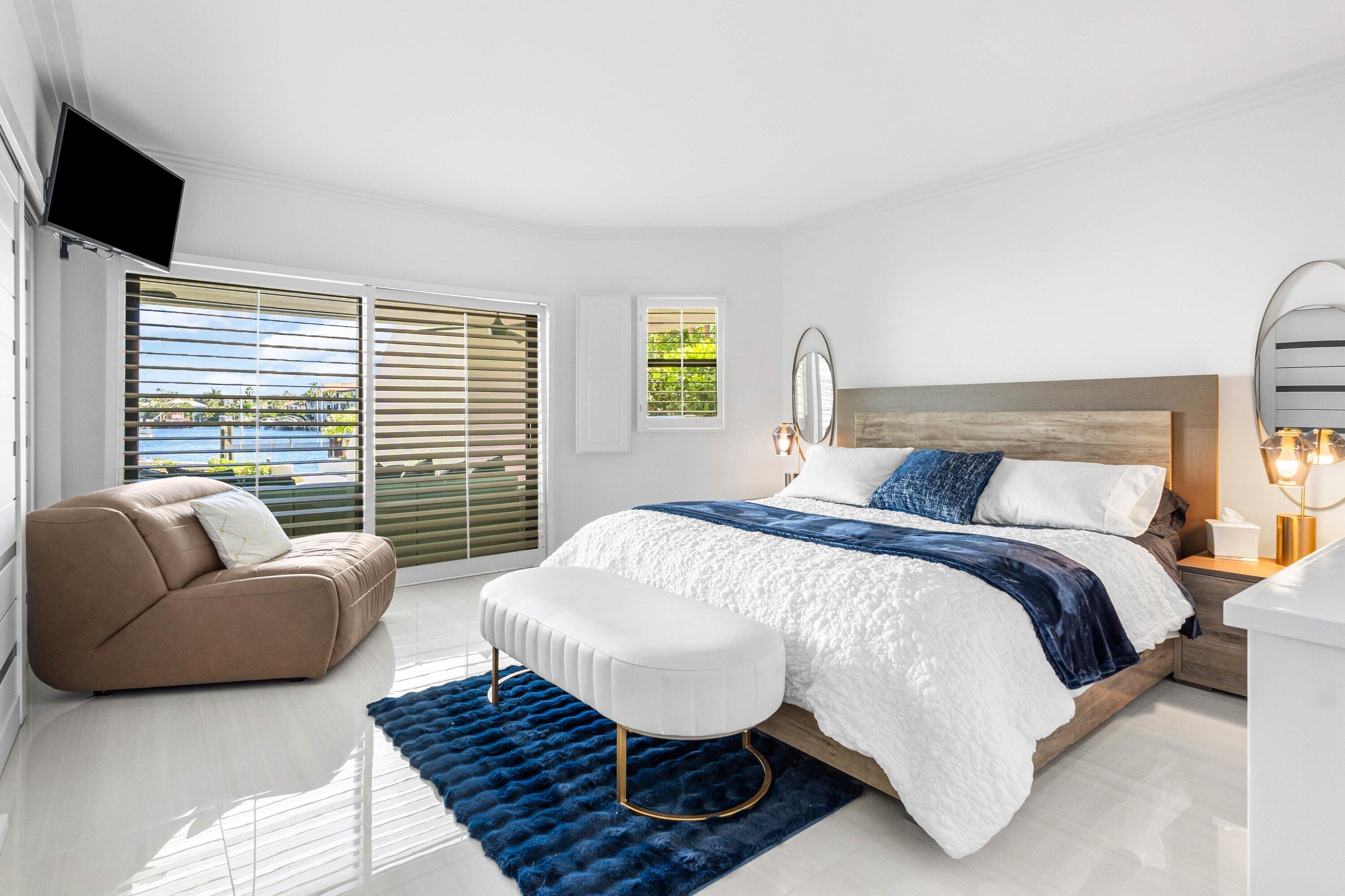 931 Palm Trail 4
