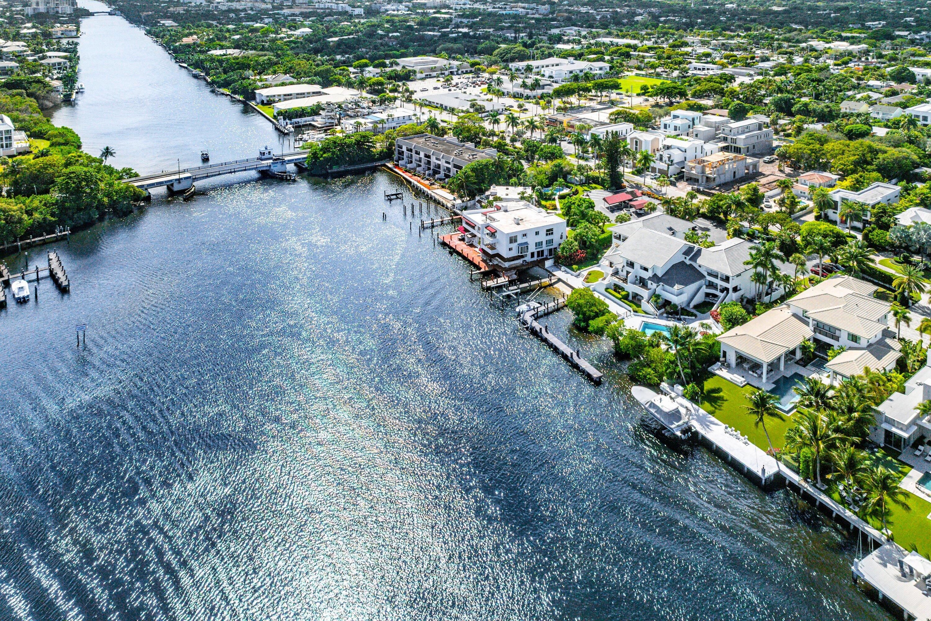 931 Palm Trail 4