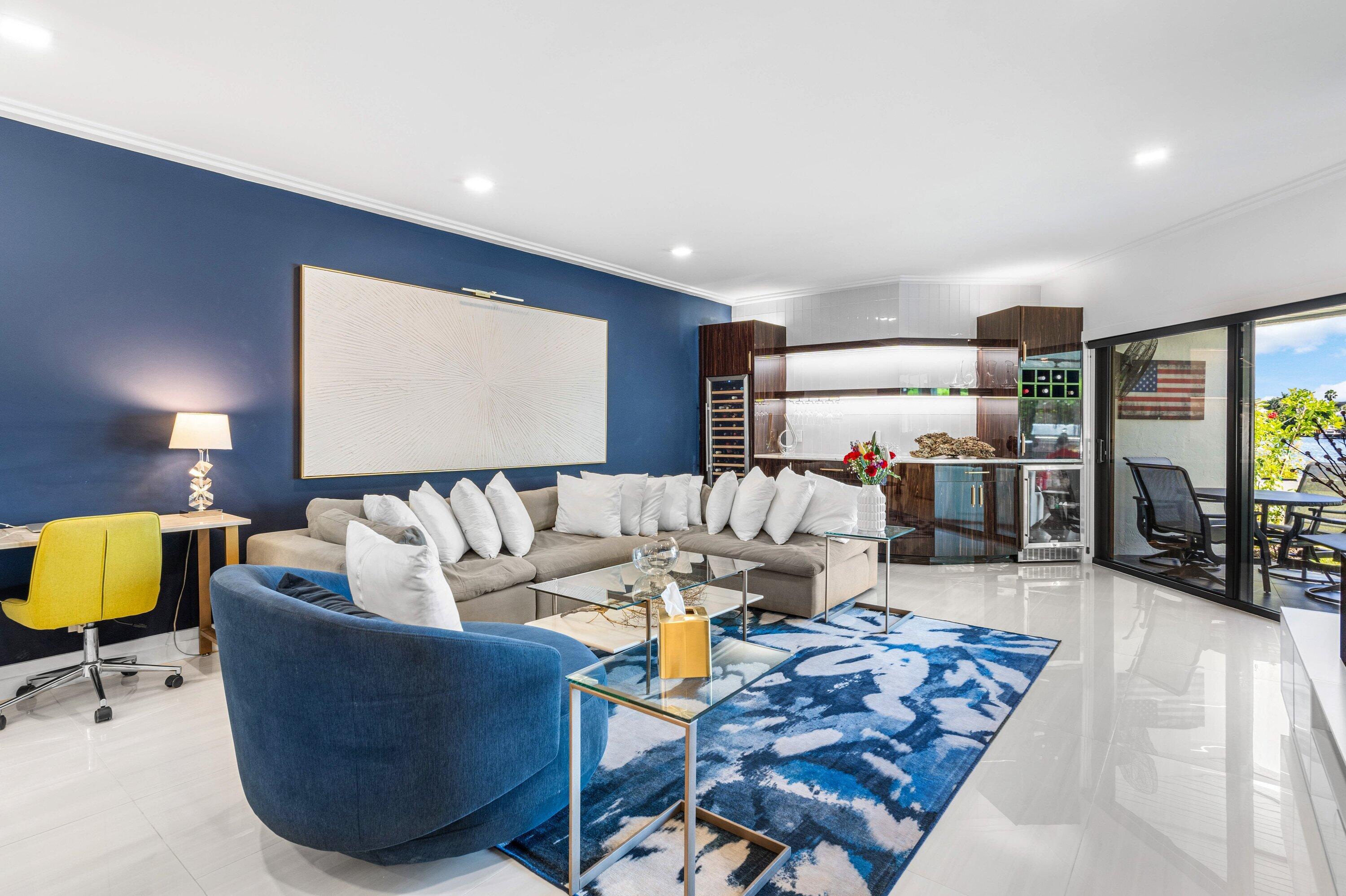 931 Palm Trail 4