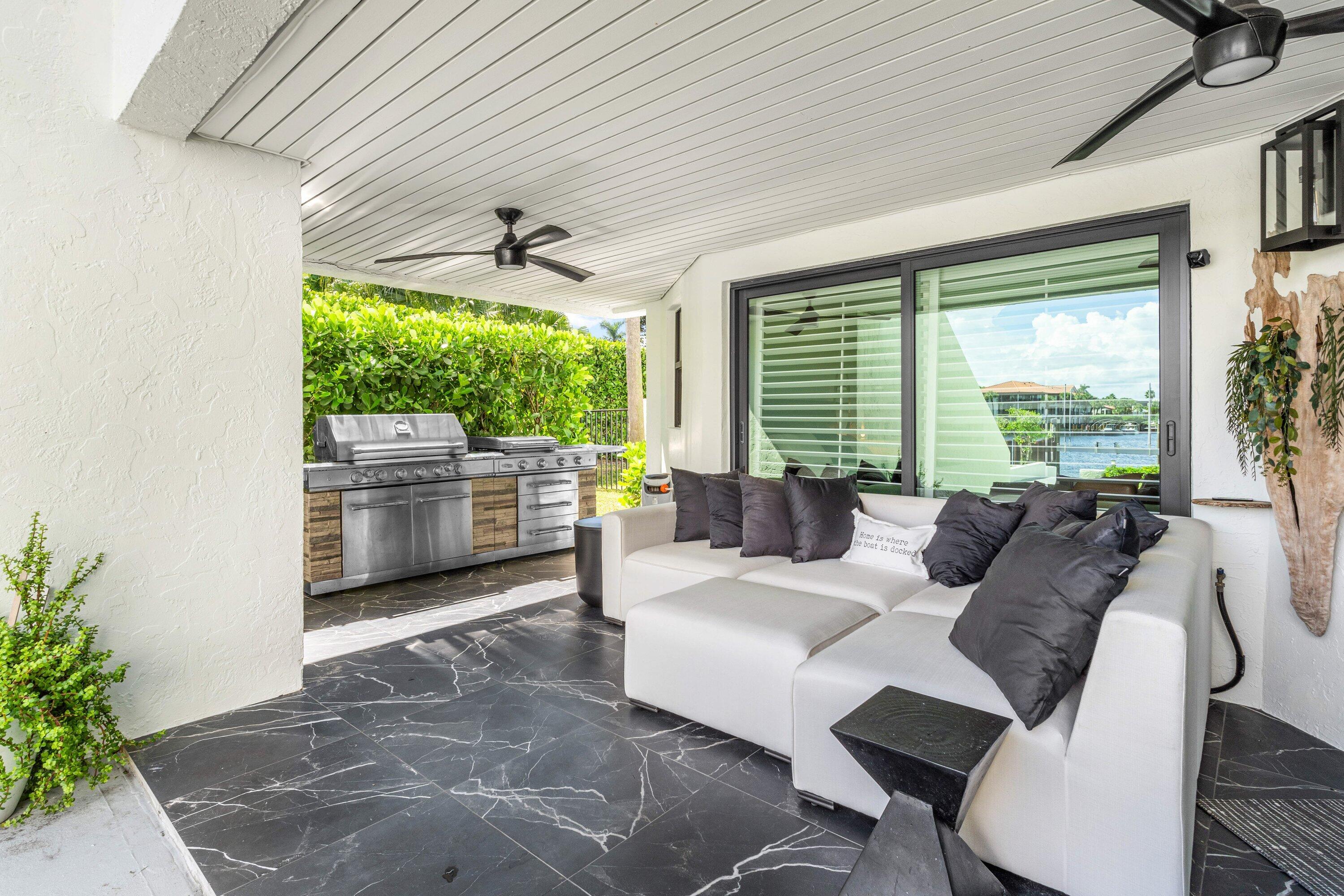 931 Palm Trail 4