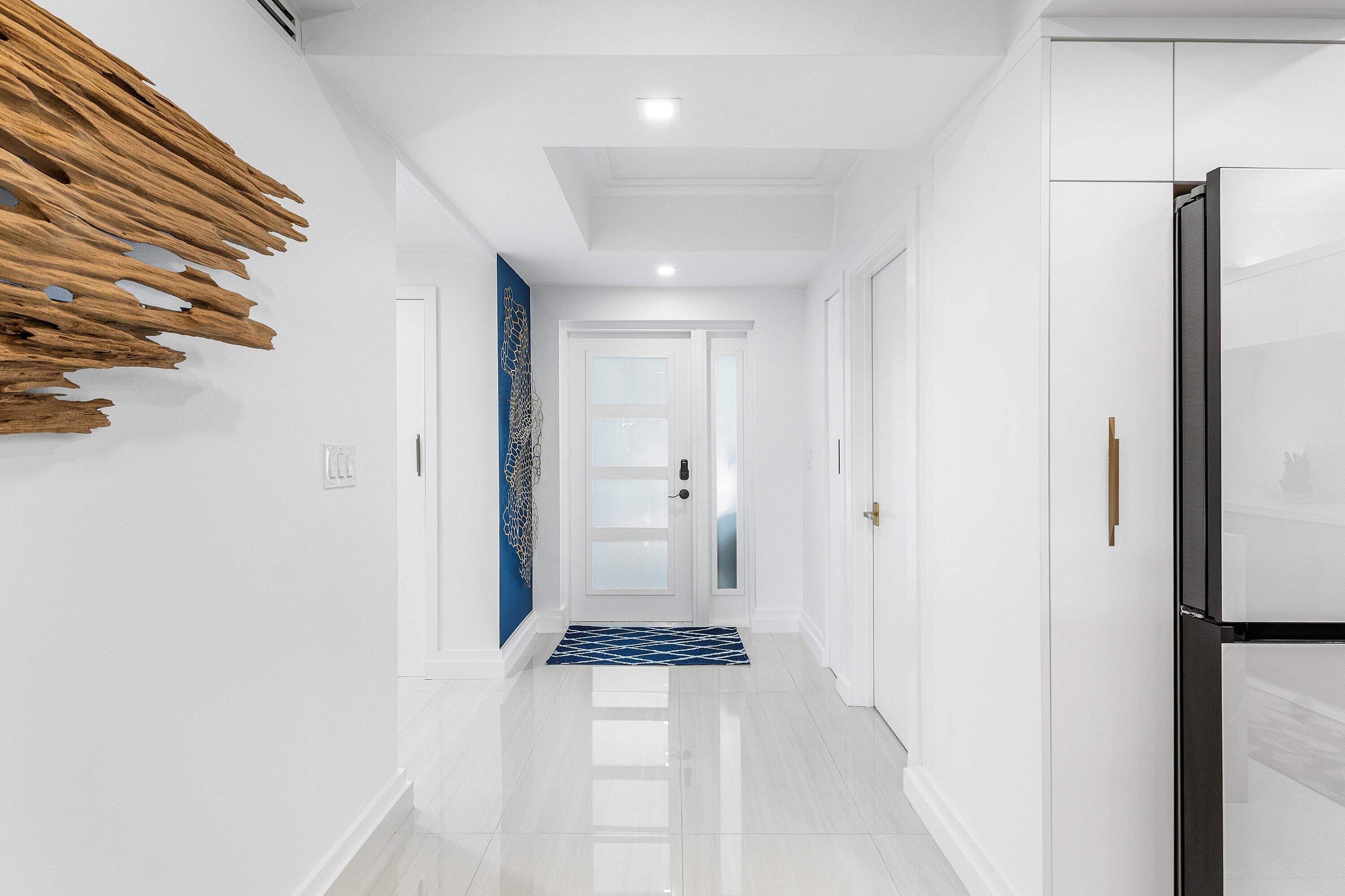931 Palm Trail 4