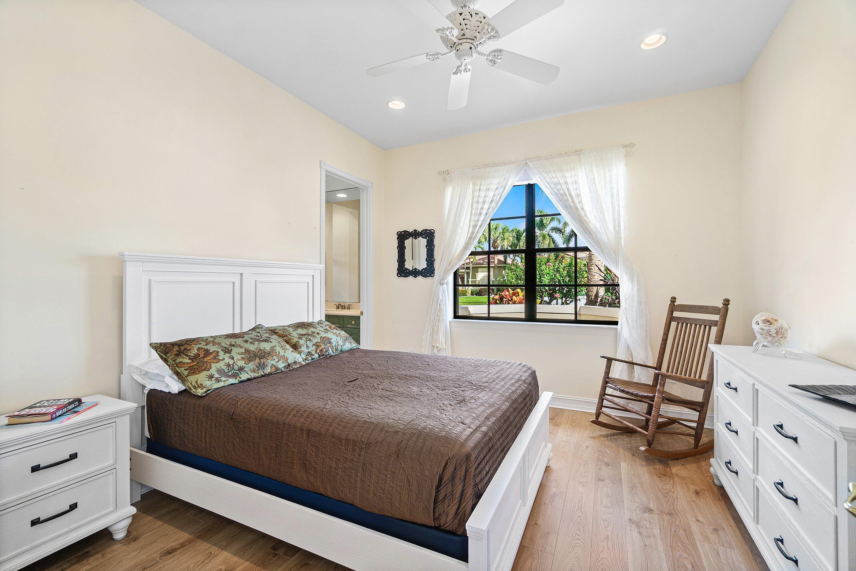 7001 Antinori Lane