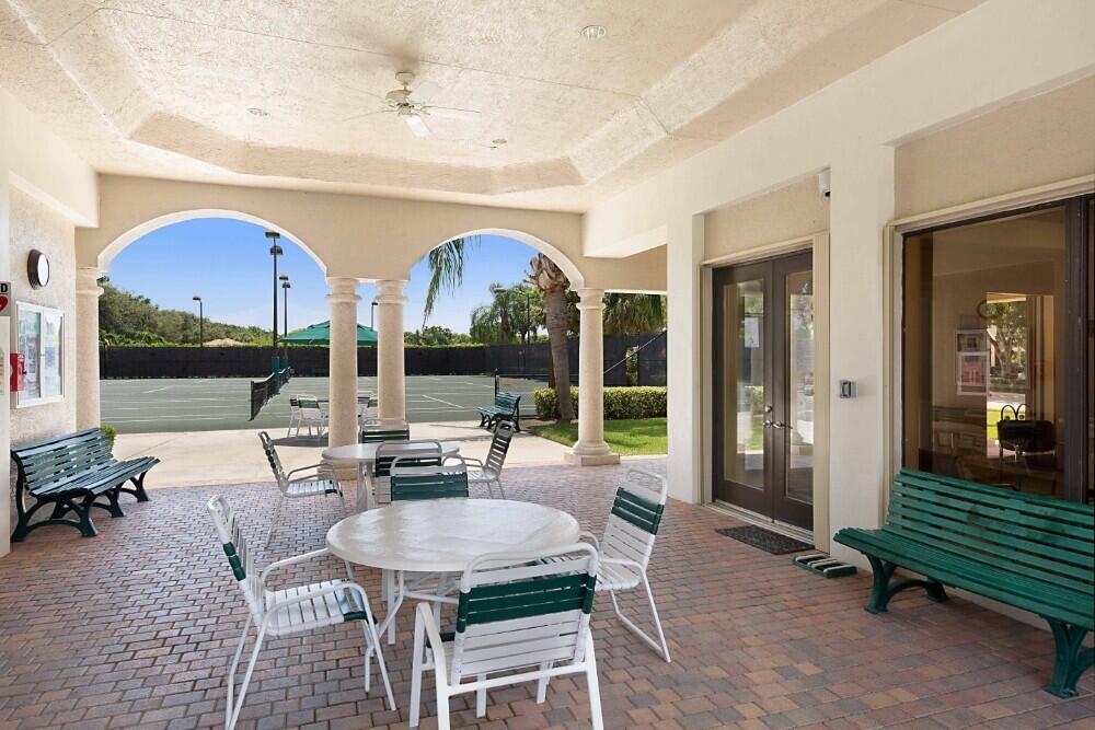 7001 Antinori Lane