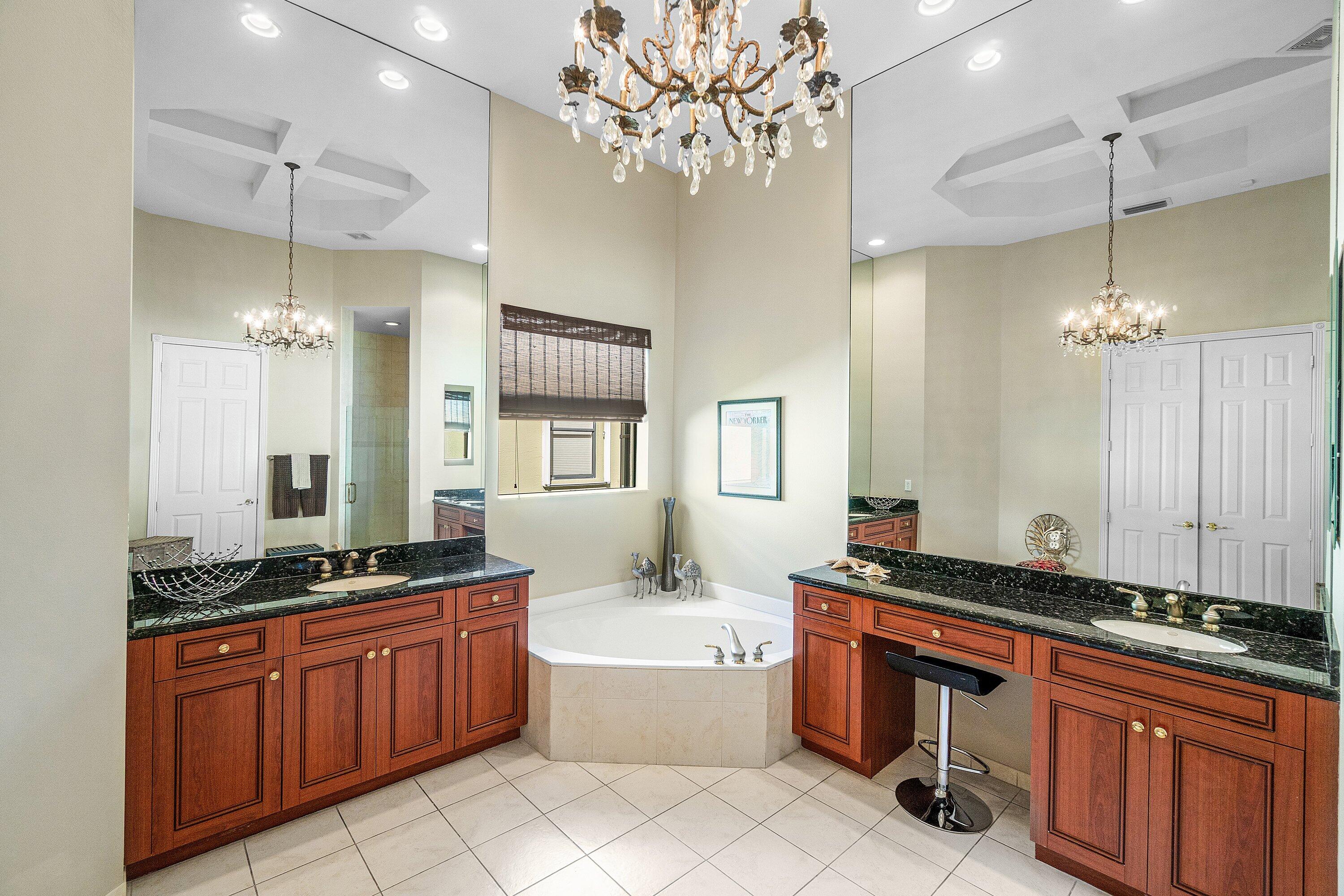 7001 Antinori Lane