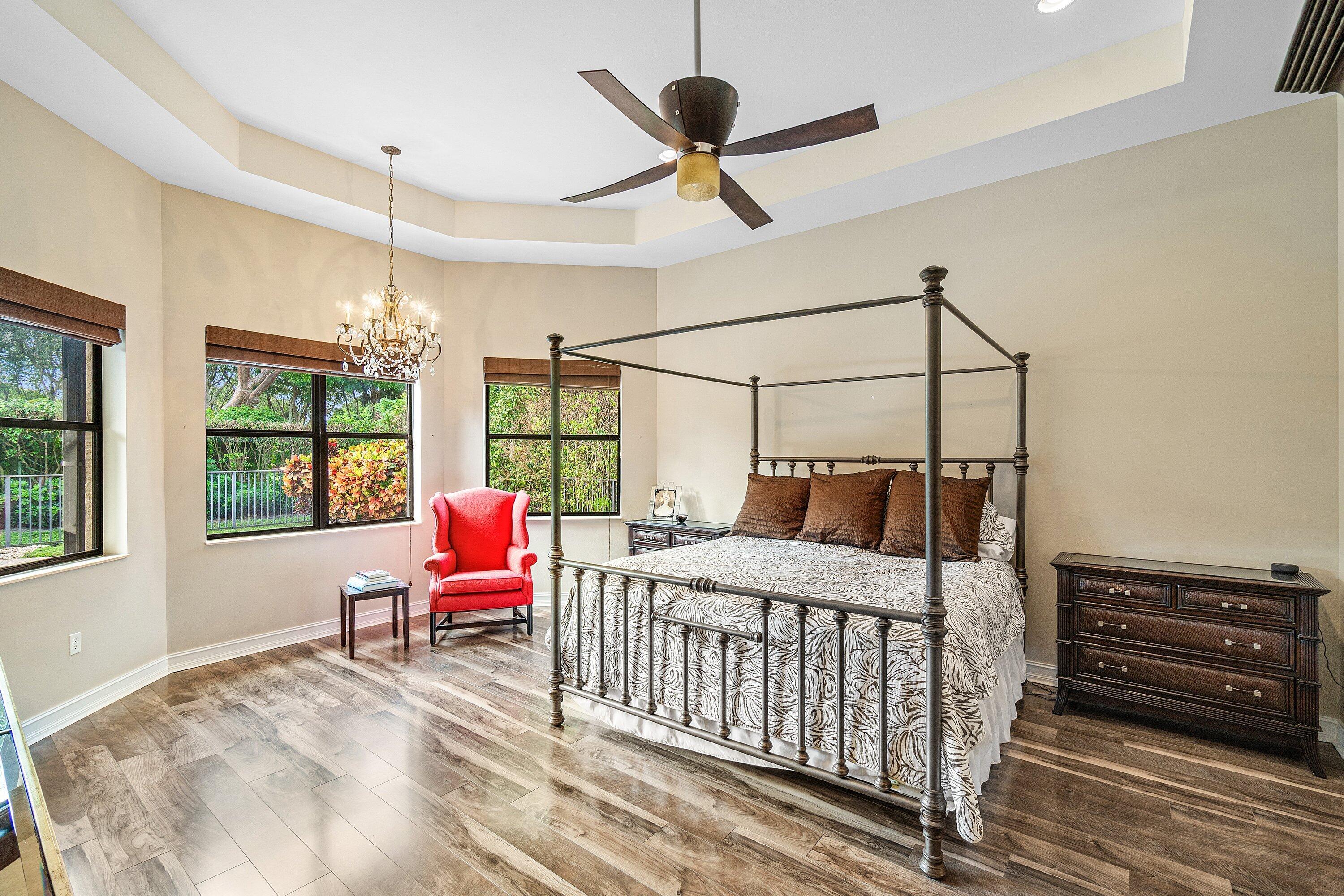 7001 Antinori Lane