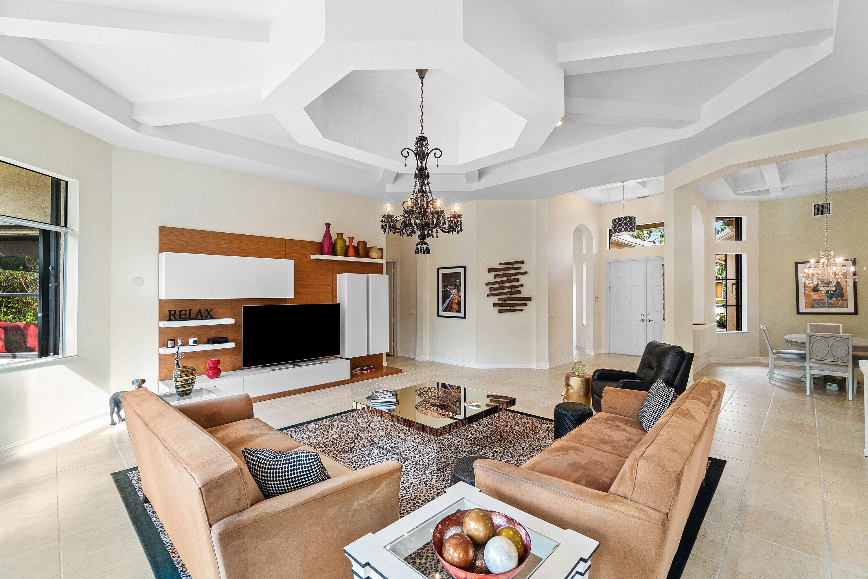 7001 Antinori Lane