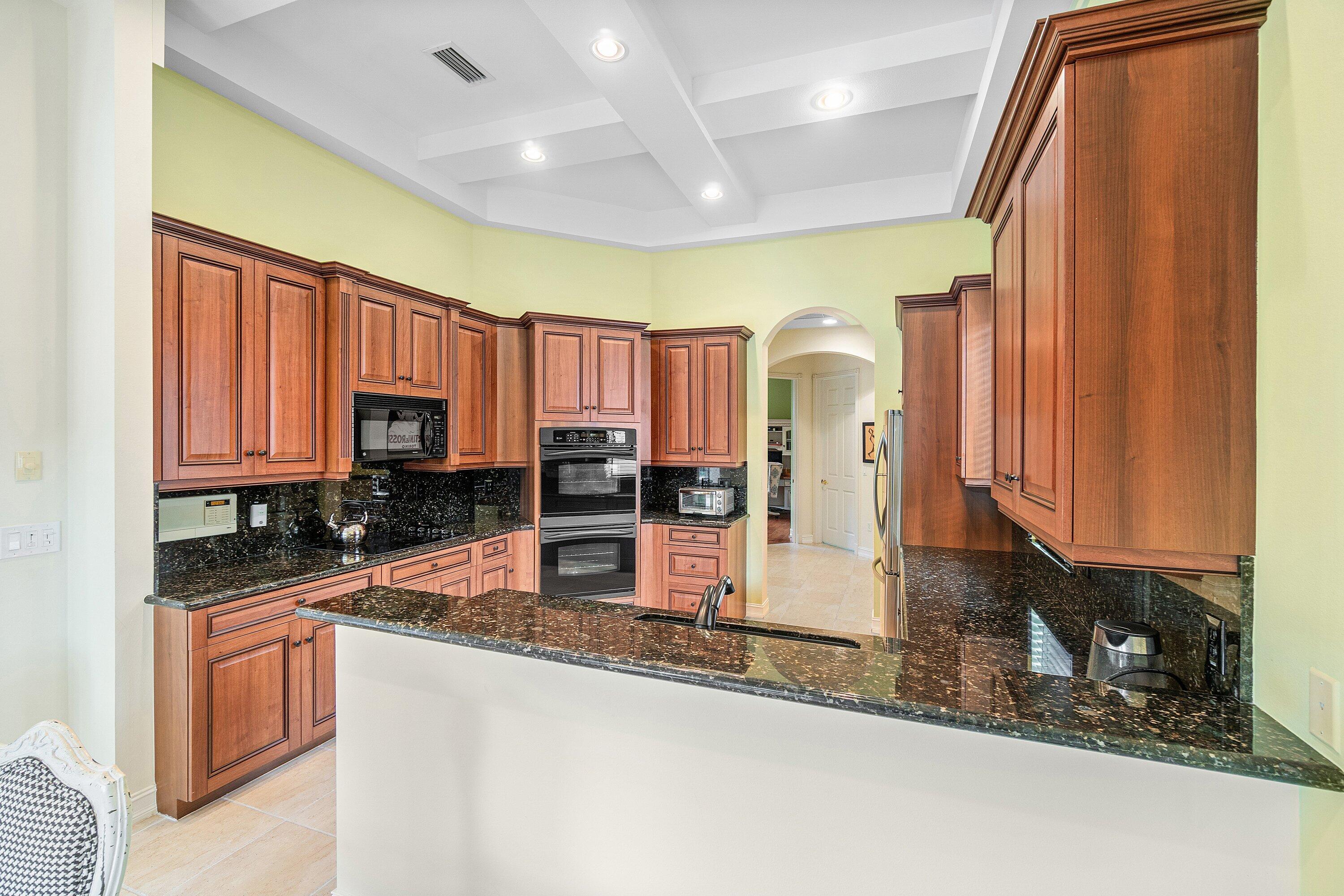 7001 Antinori Lane