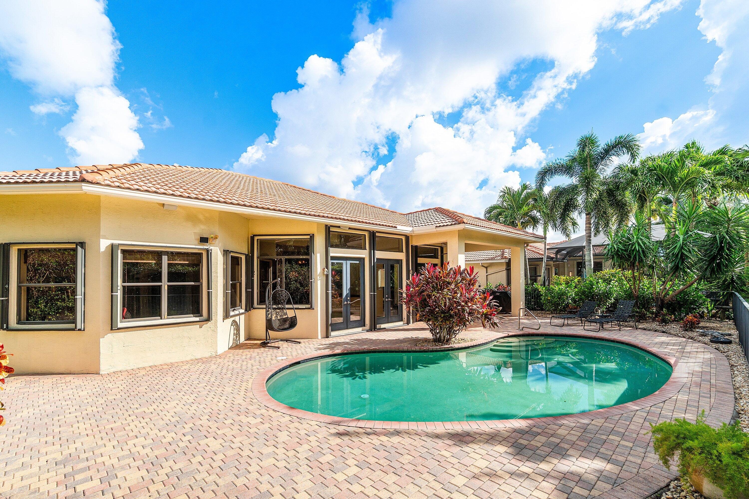 7001 Antinori Lane