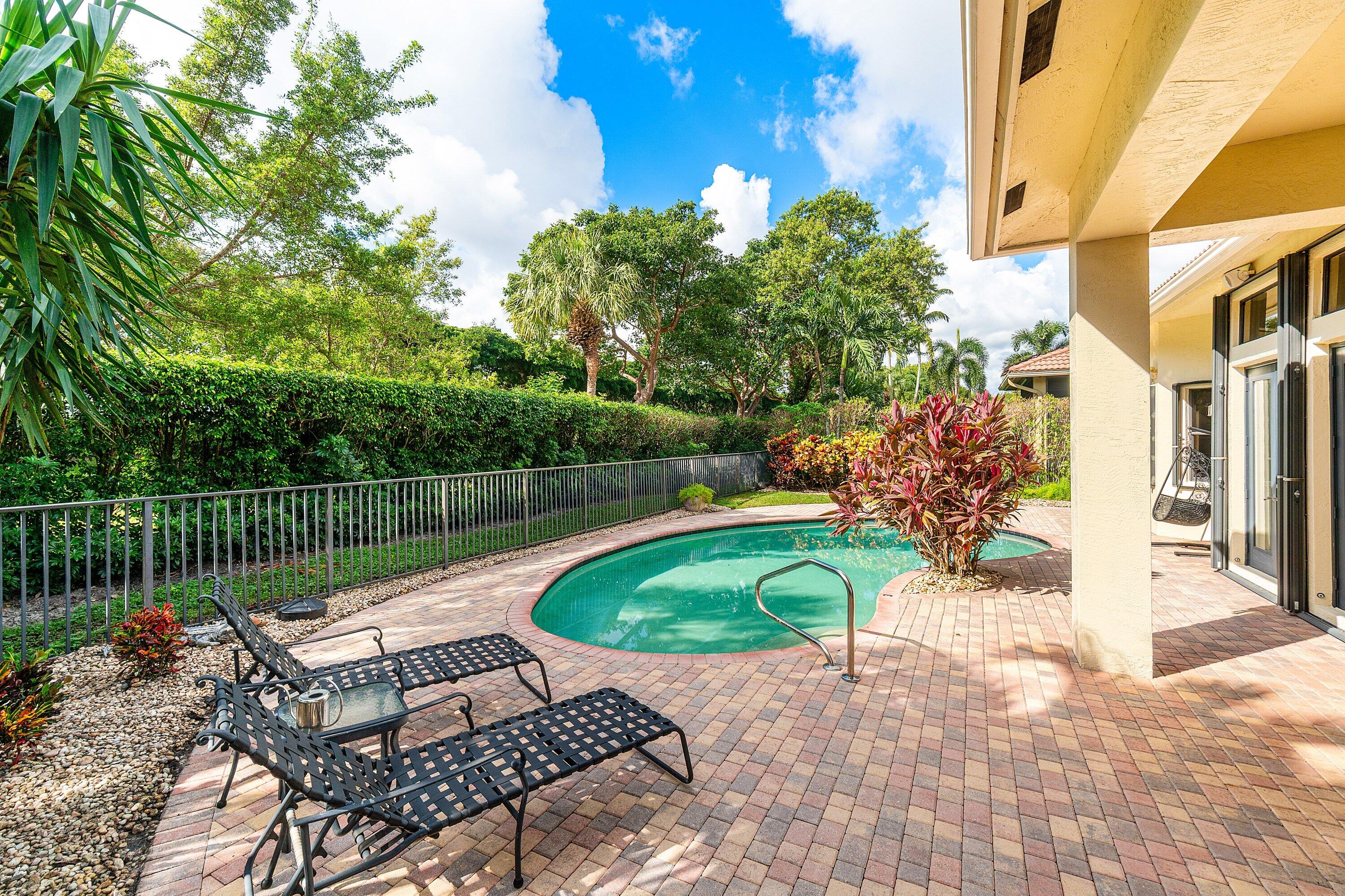 7001 Antinori Lane