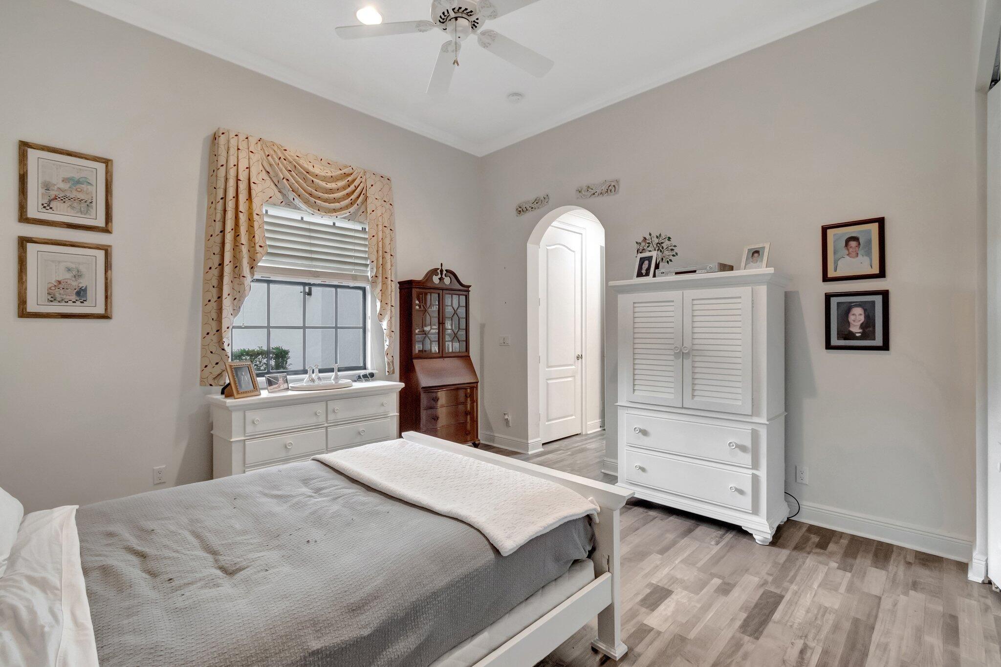 8964 Stone Pier Drive