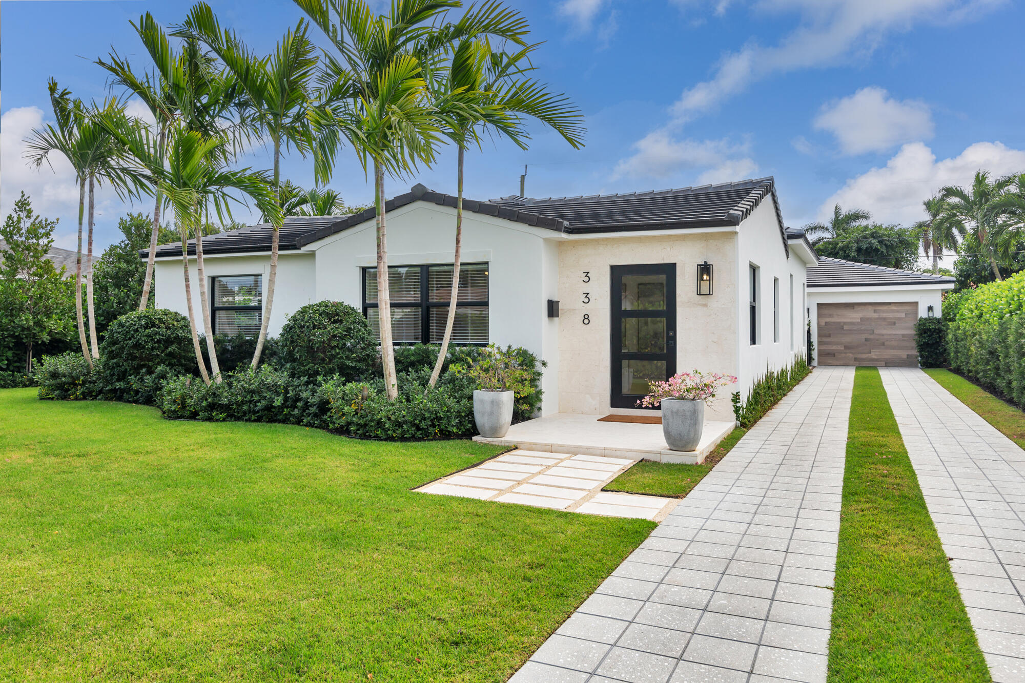 338 Alhambra Place