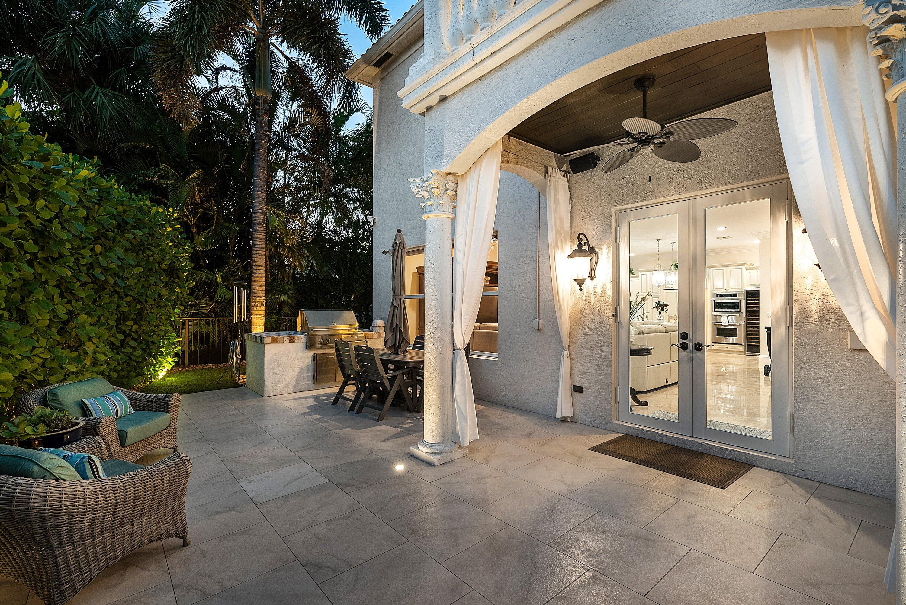 712 NE 71st Street
